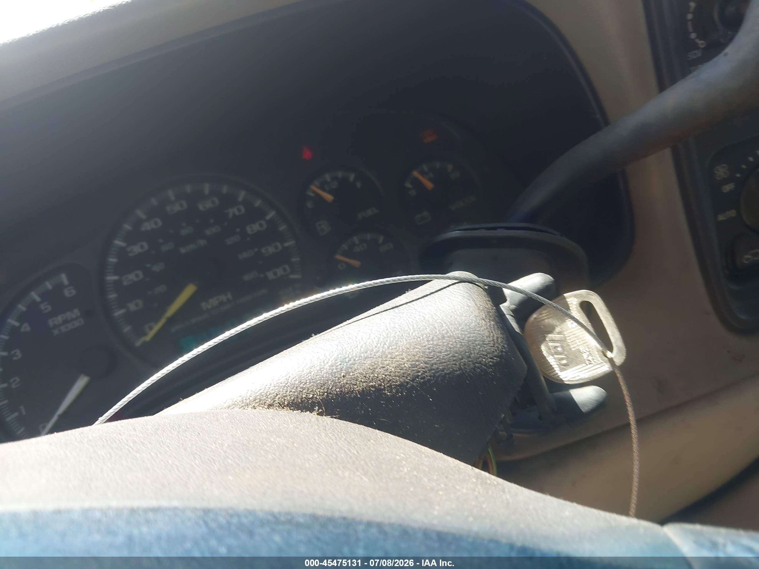 2001 Chevrolet Suburban 1500 Lt Gray vin: 3GNEC16T51G216192
