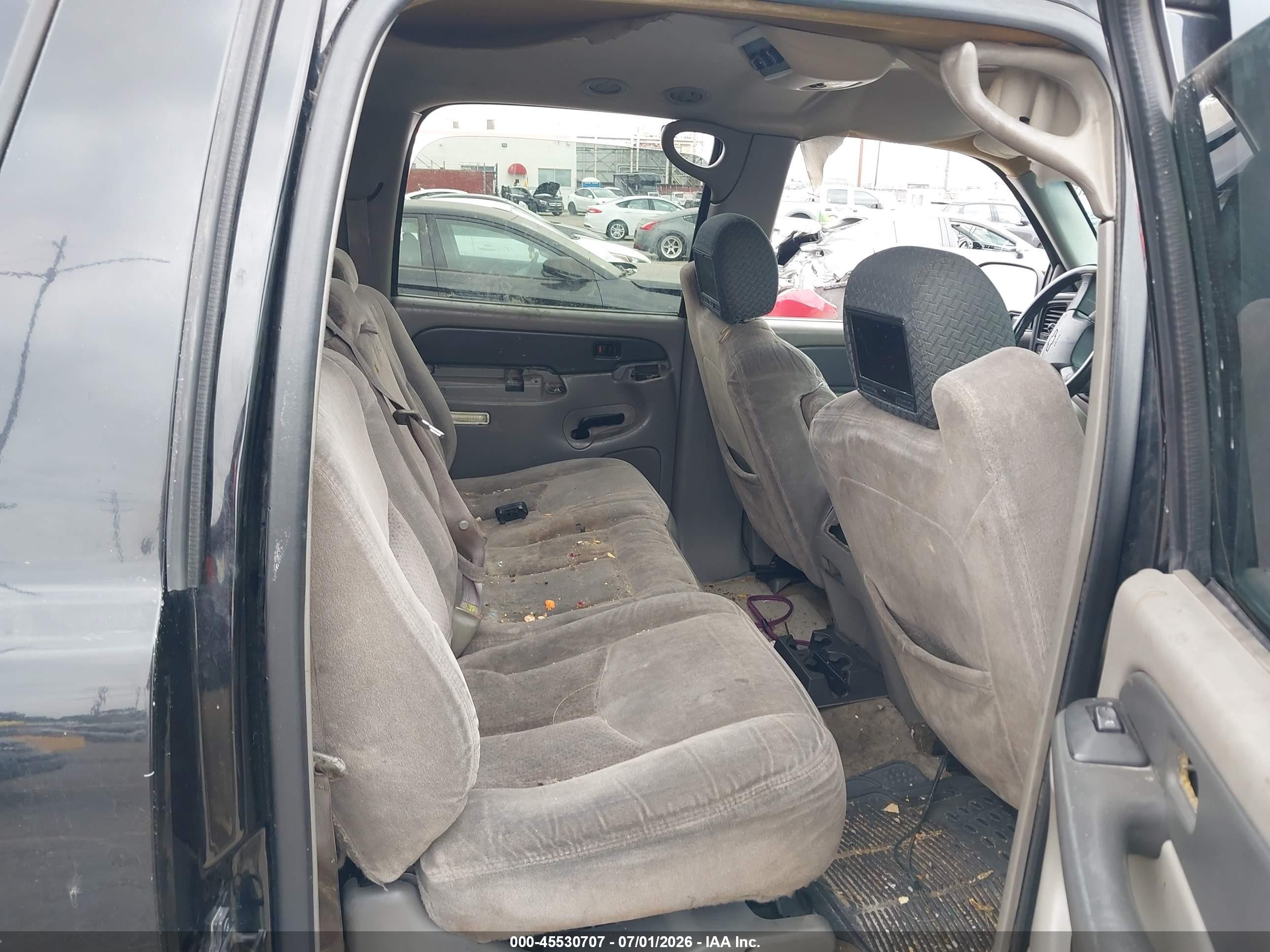 2003 Chevrolet Suburban 1500 Ls Black vin: 3GNEC16T73G143068