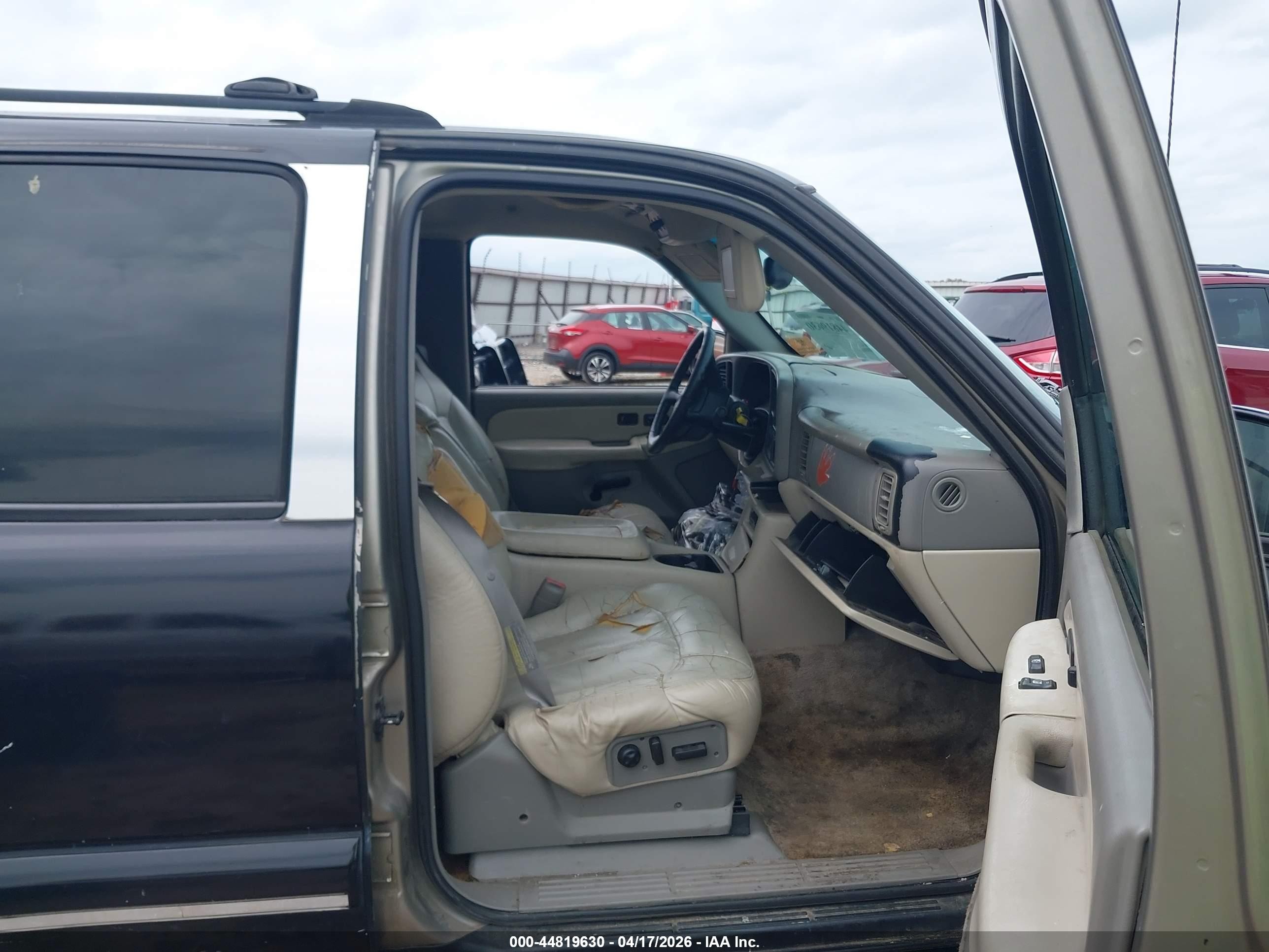 2001 Chevrolet Suburban 1500 Lt Black vin: 3GNEC16T81G244875