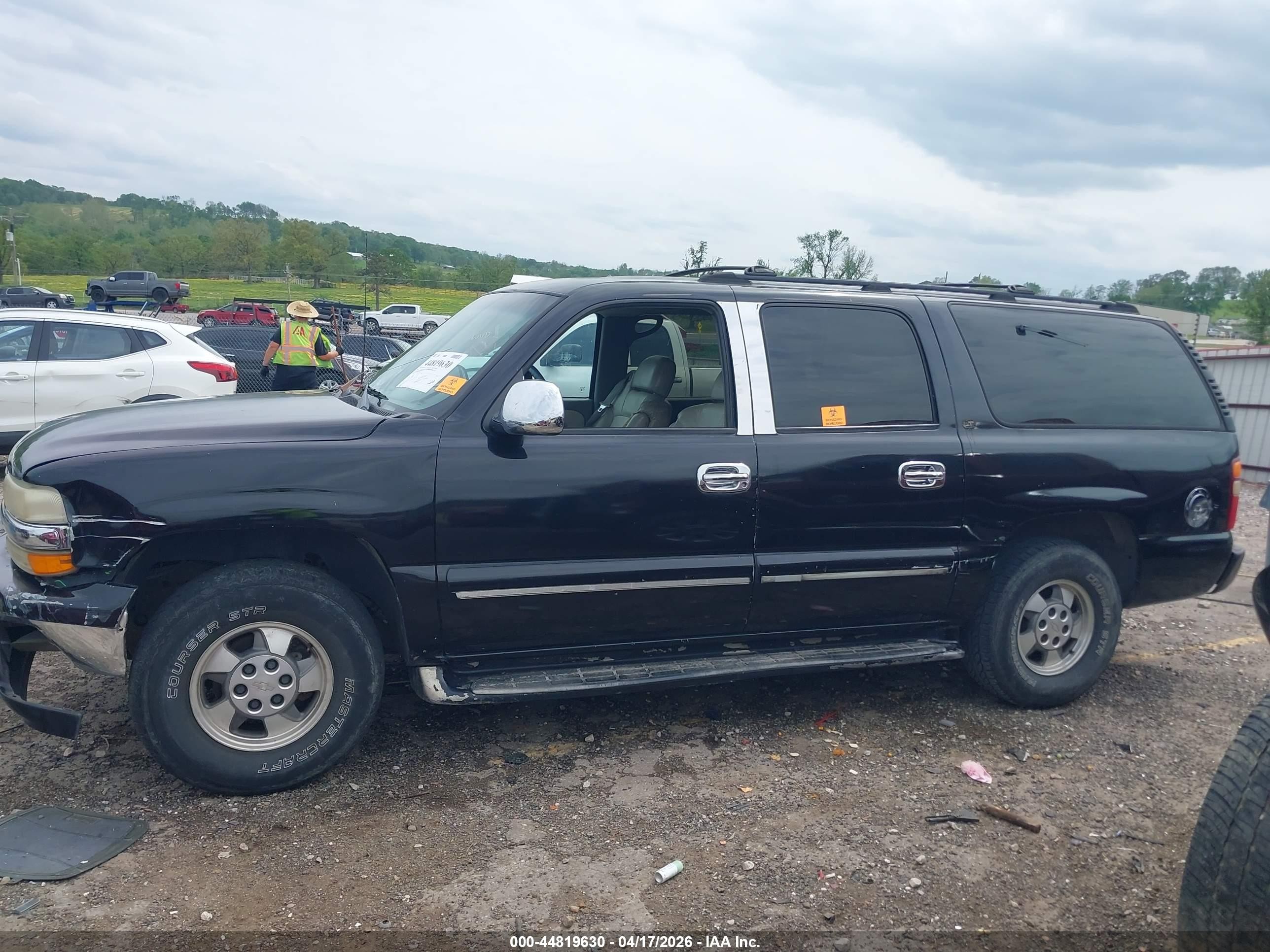 2001 Chevrolet Suburban 1500 Lt Black vin: 3GNEC16T81G244875
