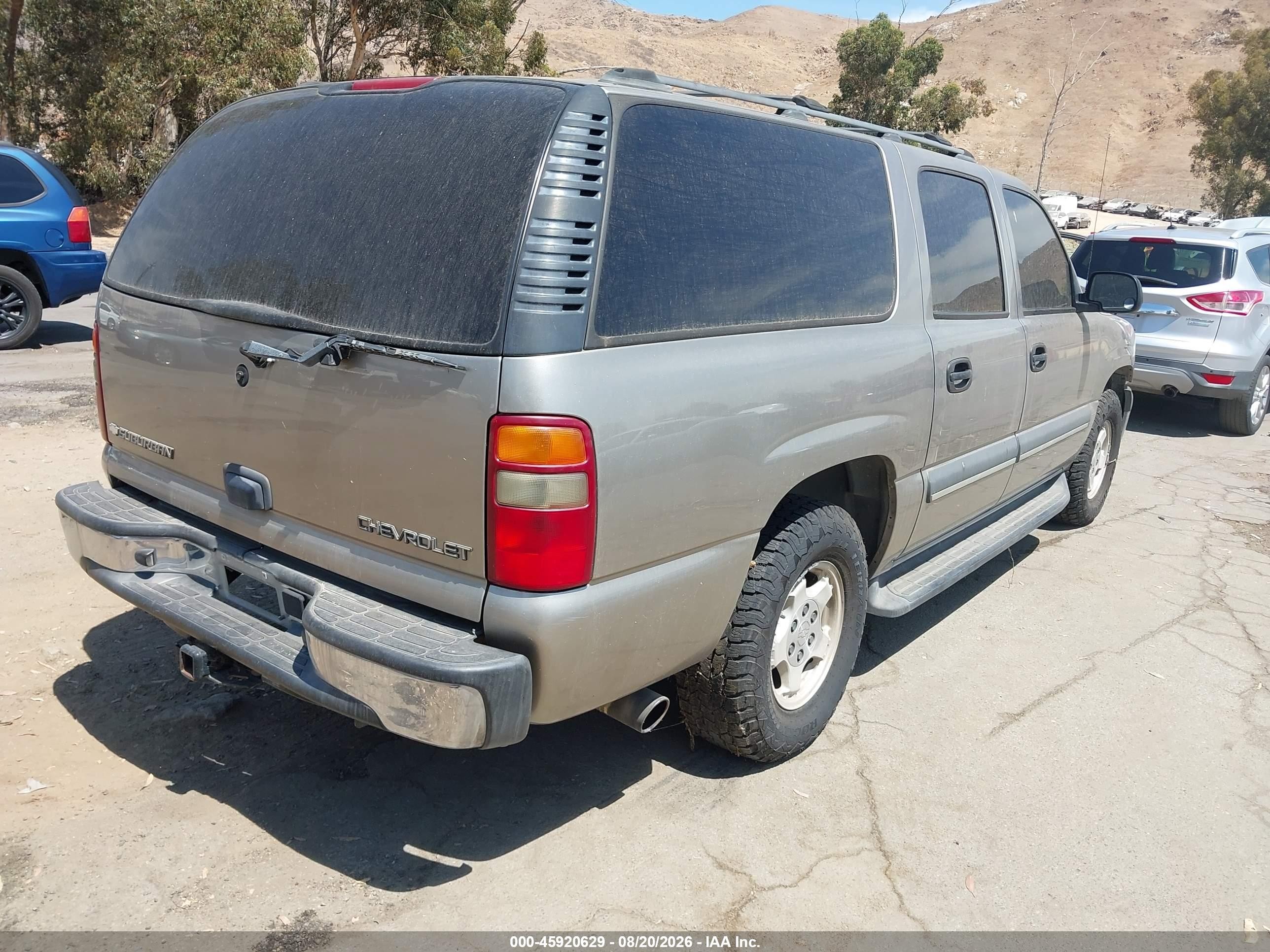 2003 Chevrolet Suburban 1500 Ls Silver vin: 3GNEC16T83G164382