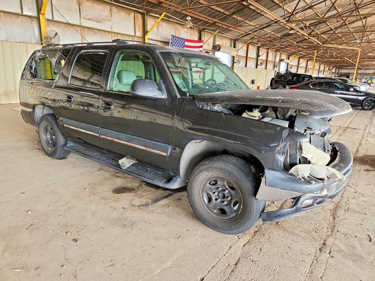 2003 Chevrolet Suburban C1500 Черный vin: 3GNEC16T93G310644