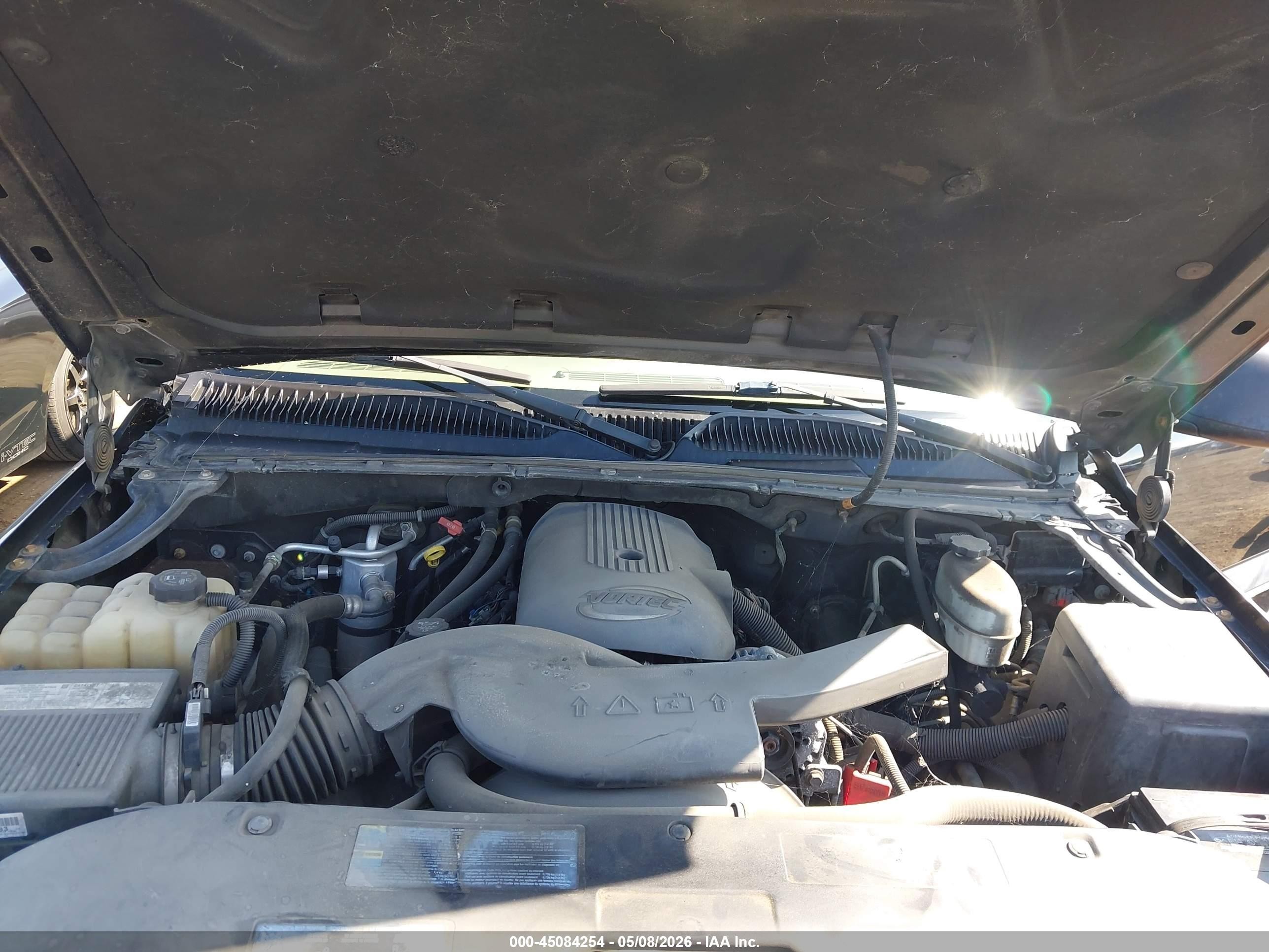 2004 Chevrolet Suburban 1500 Ls Black vin: 3GNEC16TX4G183209