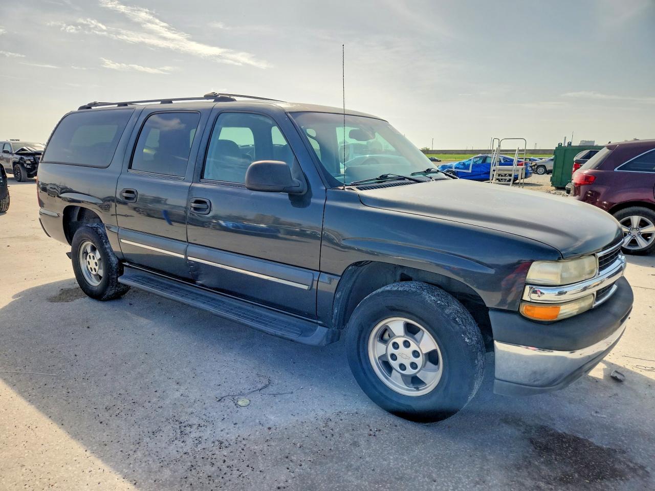 2003 Chevrolet Suburban C1500 Charcoal vin: 3GNEC16Z03G213255