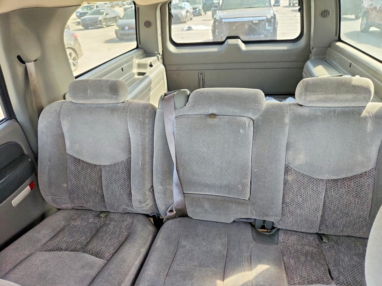 2003 Chevrolet Suburban C1500 Charcoal vin: 3GNEC16Z03G213255