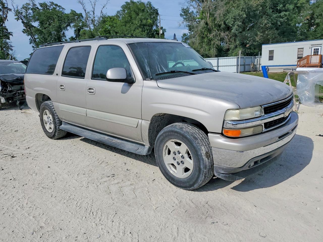 2006 Chevrolet Suburban C1500 Silver vin: 3GNEC16Z06G113662