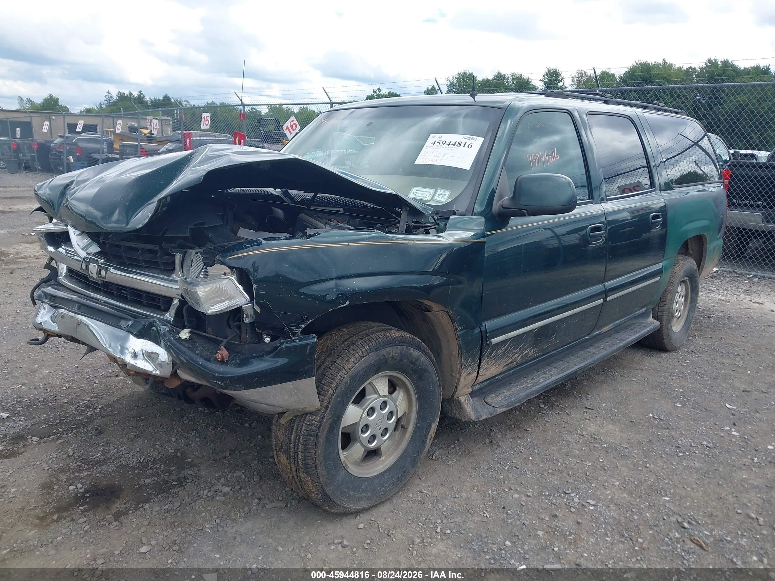2002 Chevrolet Suburban C1500 Green vin: 3GNEC16Z12G191085