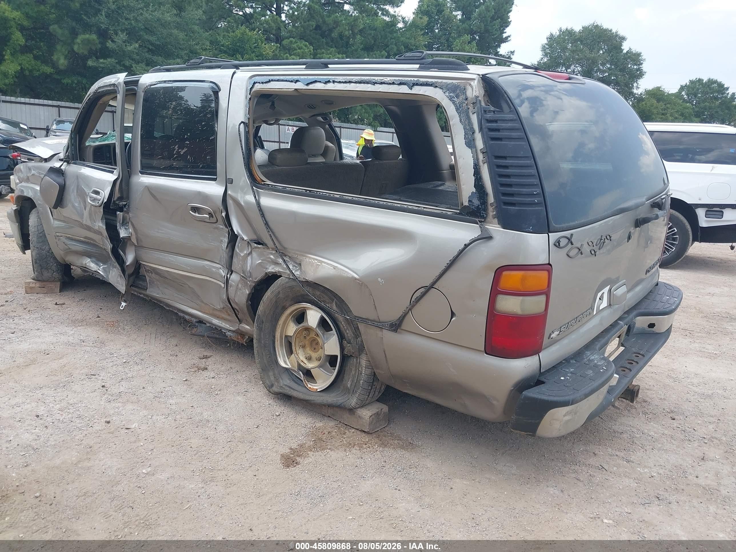 2002 Chevrolet Suburban 1500 Lt Gold vin: 3GNEC16Z12G243945