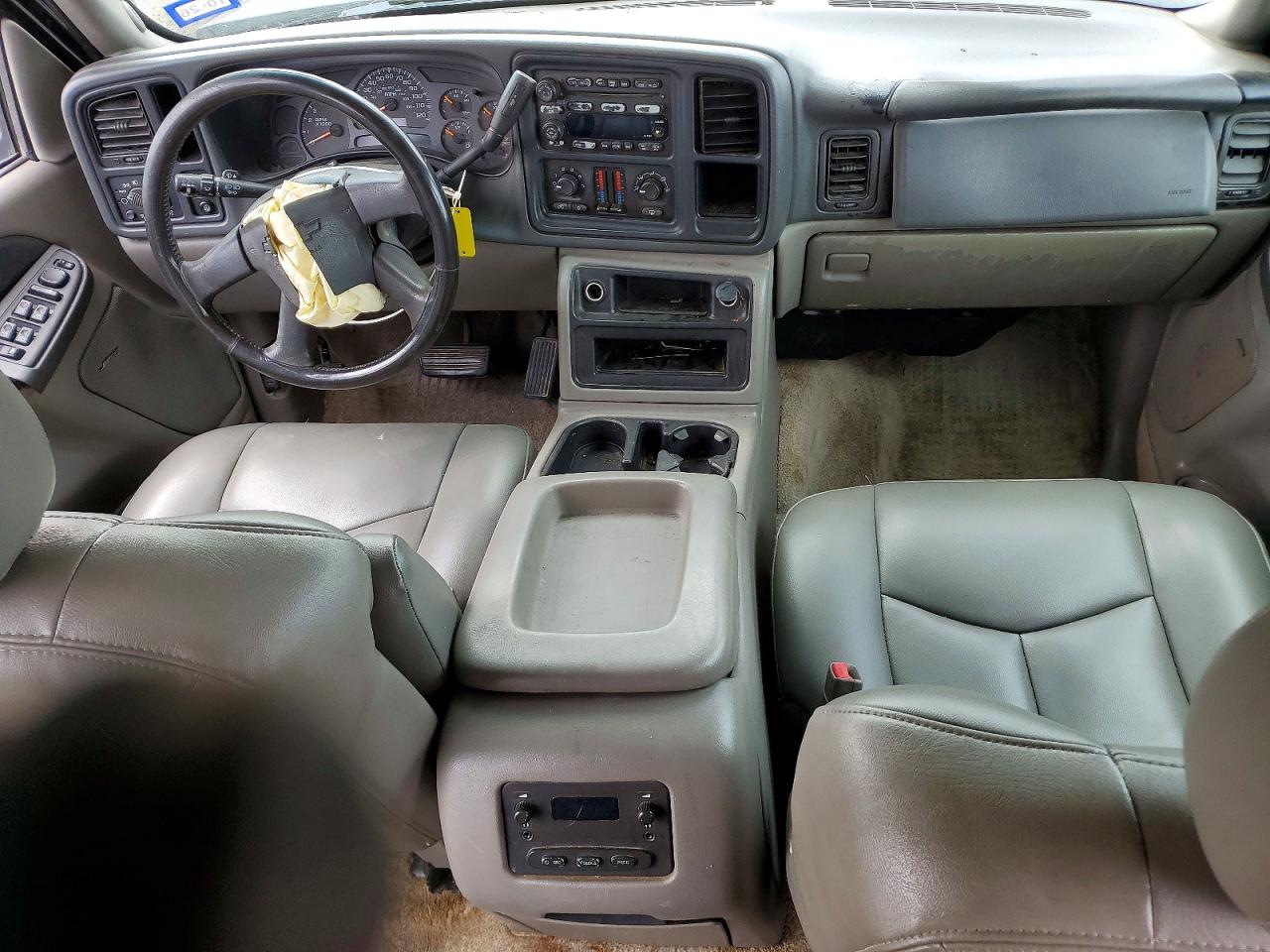 2003 Chevrolet Suburban C1500 Черный vin: 3GNEC16Z13G176216