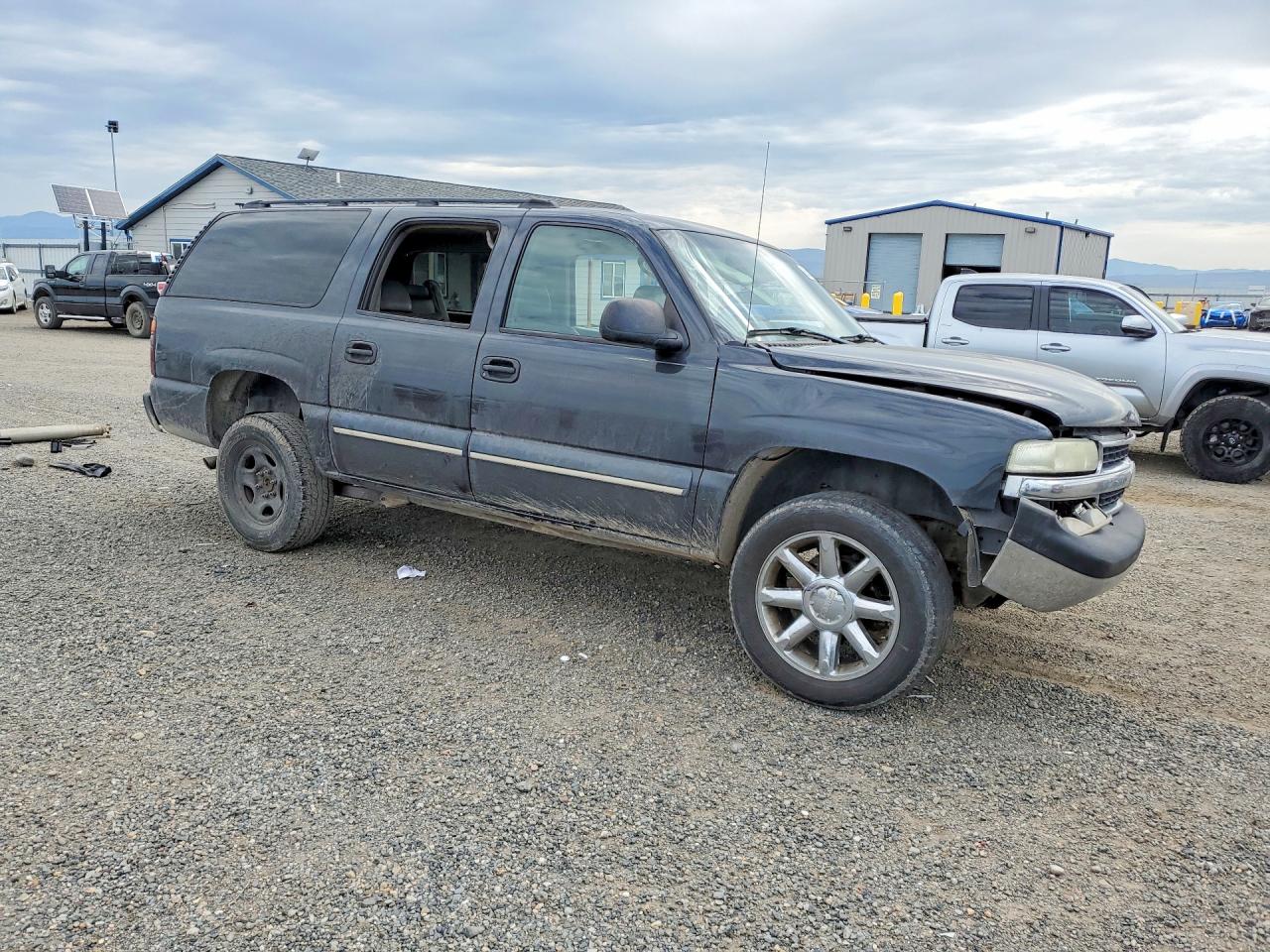 2003 Chevrolet Suburban C1500 Черный vin: 3GNEC16Z13G176216