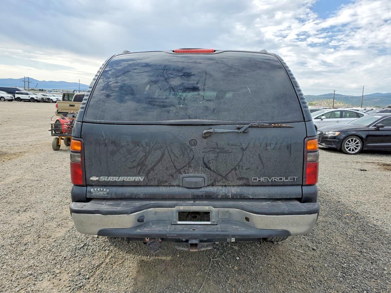 2003 Chevrolet Suburban C1500 Черный vin: 3GNEC16Z13G176216