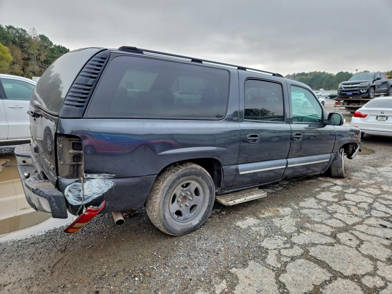 2003 Chevrolet Suburban C1500 Угольный vin: 3GNEC16Z13G206251