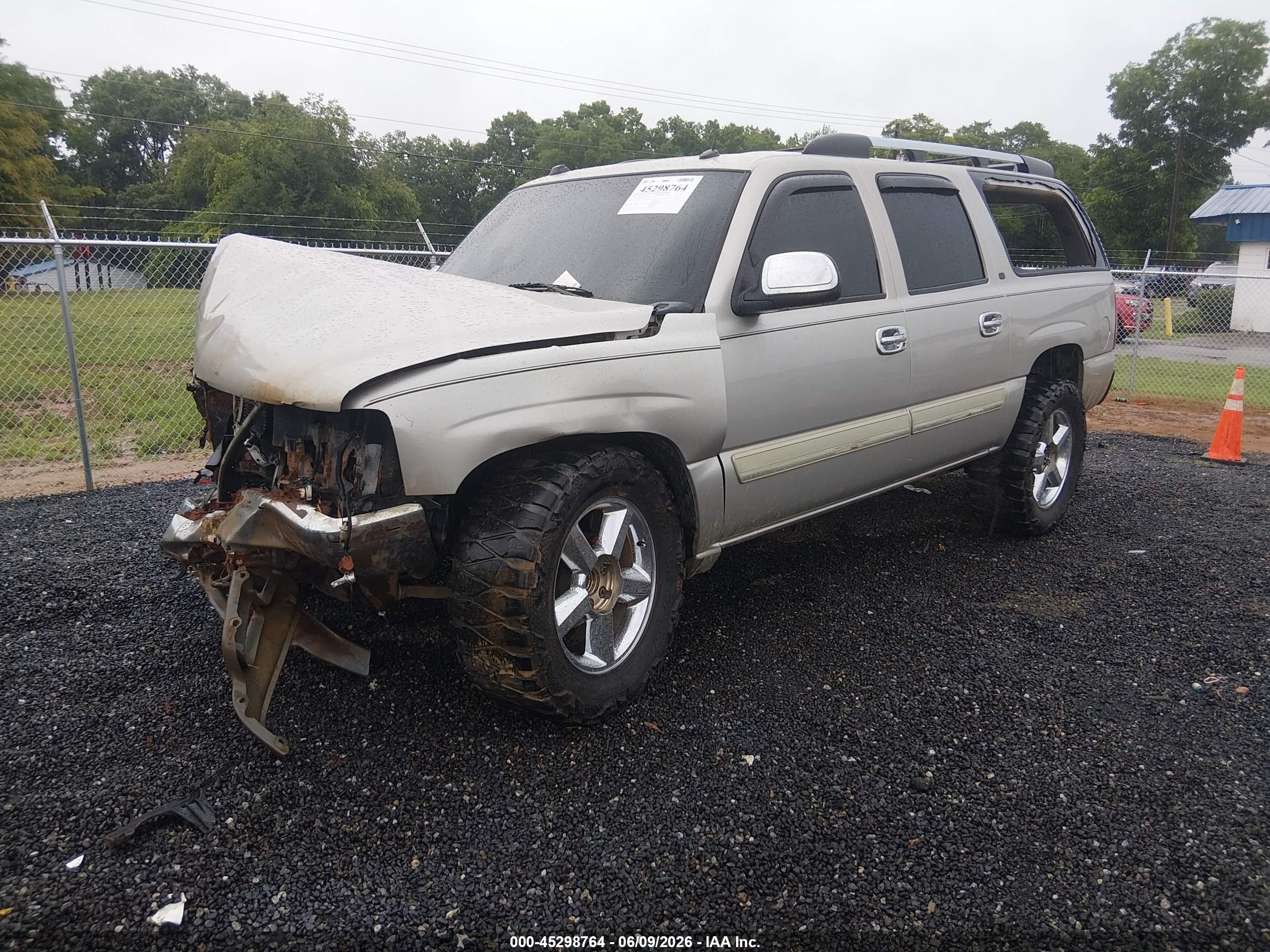 2004 Chevrolet Suburban 1500 Lt Brown vin: 3GNEC16Z14G290685
