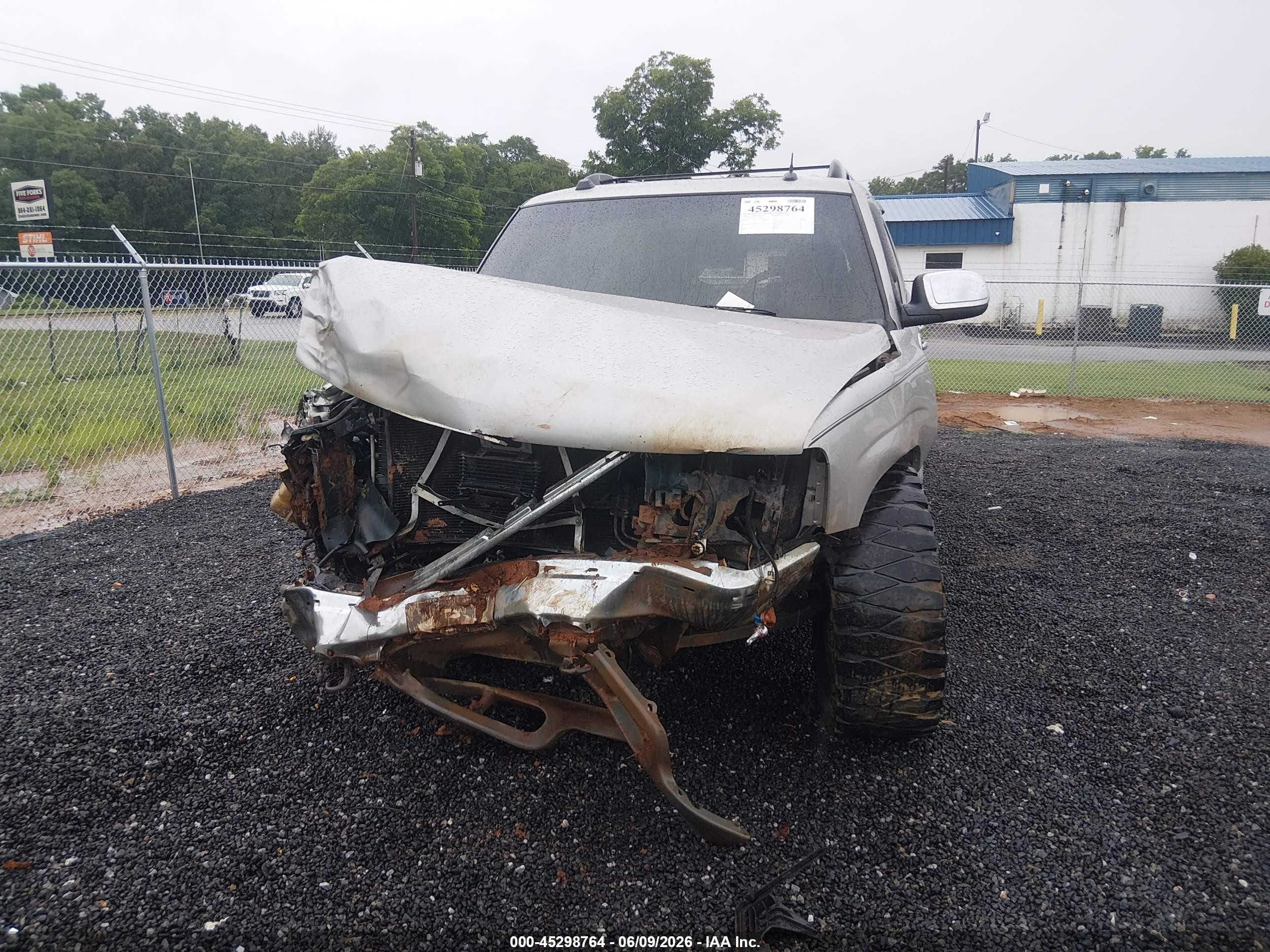 2004 Chevrolet Suburban 1500 Lt Brown vin: 3GNEC16Z14G290685
