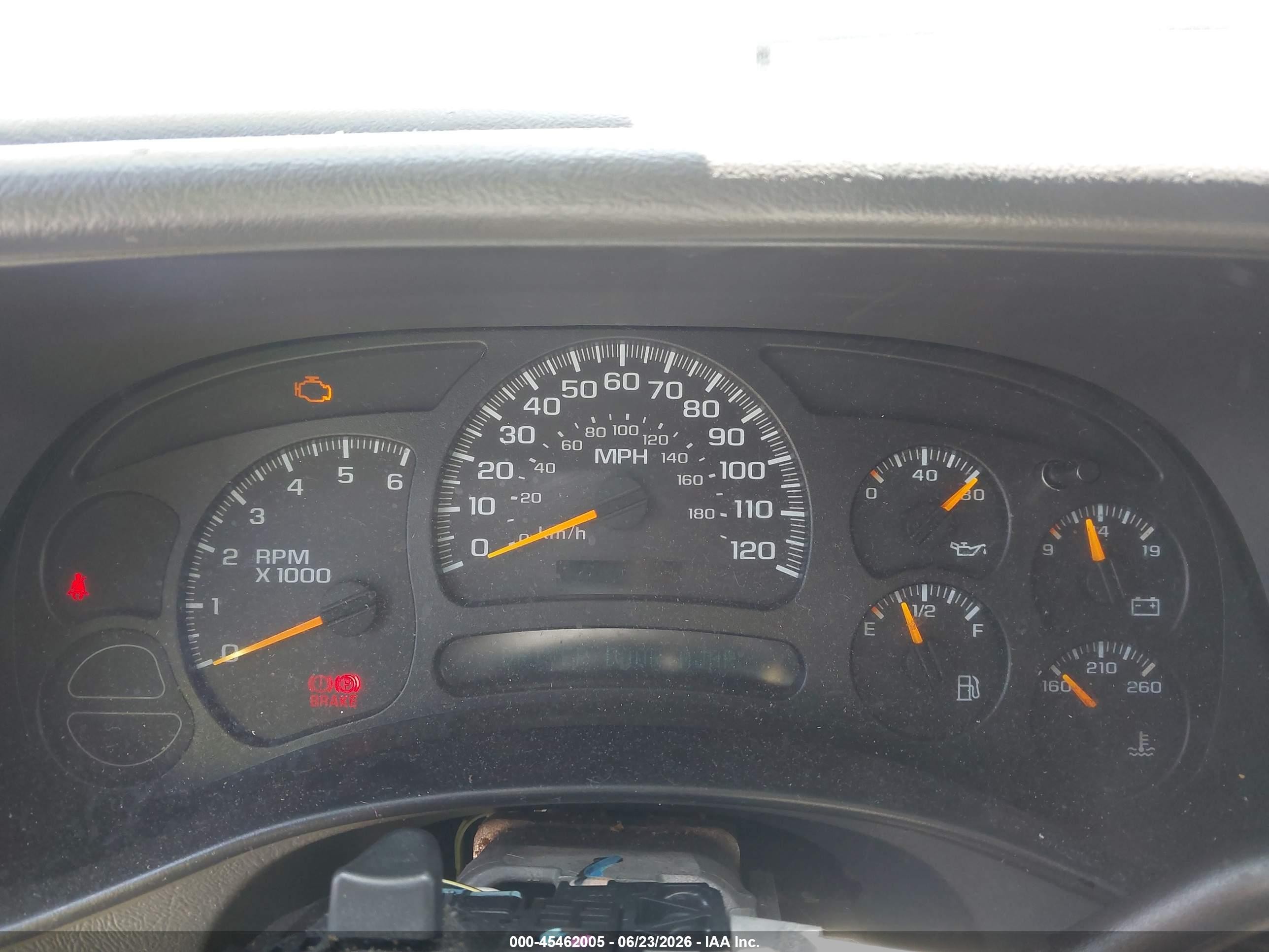 2005 Chevrolet Suburban 1500 Ls Gray vin: 3GNEC16Z35G155225