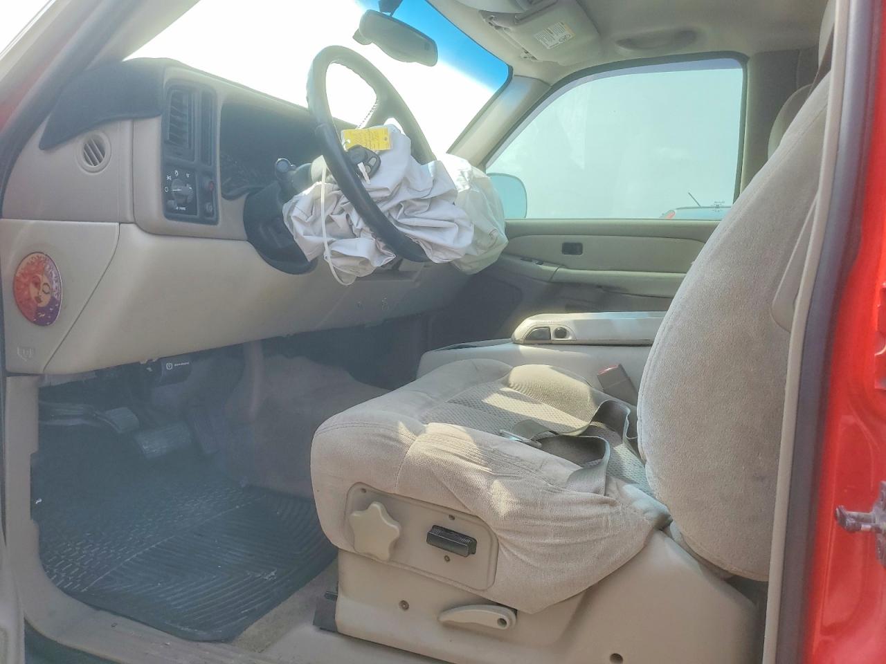 2002 Chevrolet Suburban C1500 Red vin: 3GNEC16Z42G324468