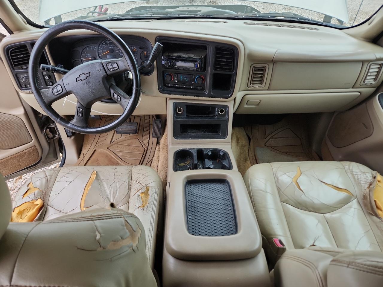 2003 Chevrolet Suburban C1500 Gold vin: 3GNEC16Z43G286368