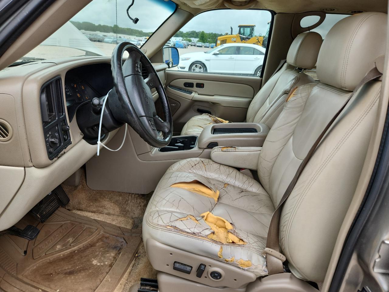 2003 Chevrolet Suburban C1500 Gold vin: 3GNEC16Z43G286368