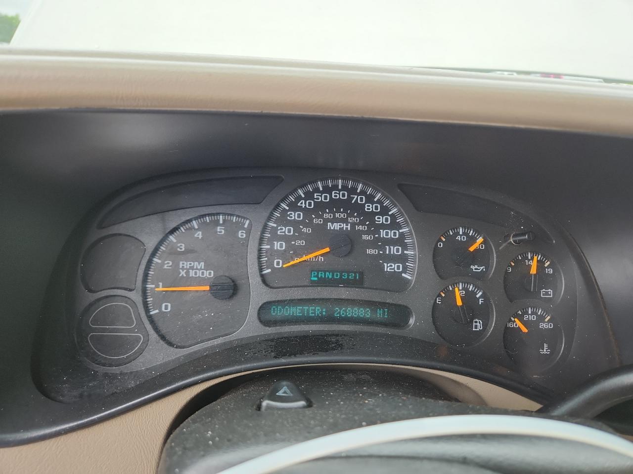 2003 Chevrolet Suburban C1500 Gold vin: 3GNEC16Z43G286368
