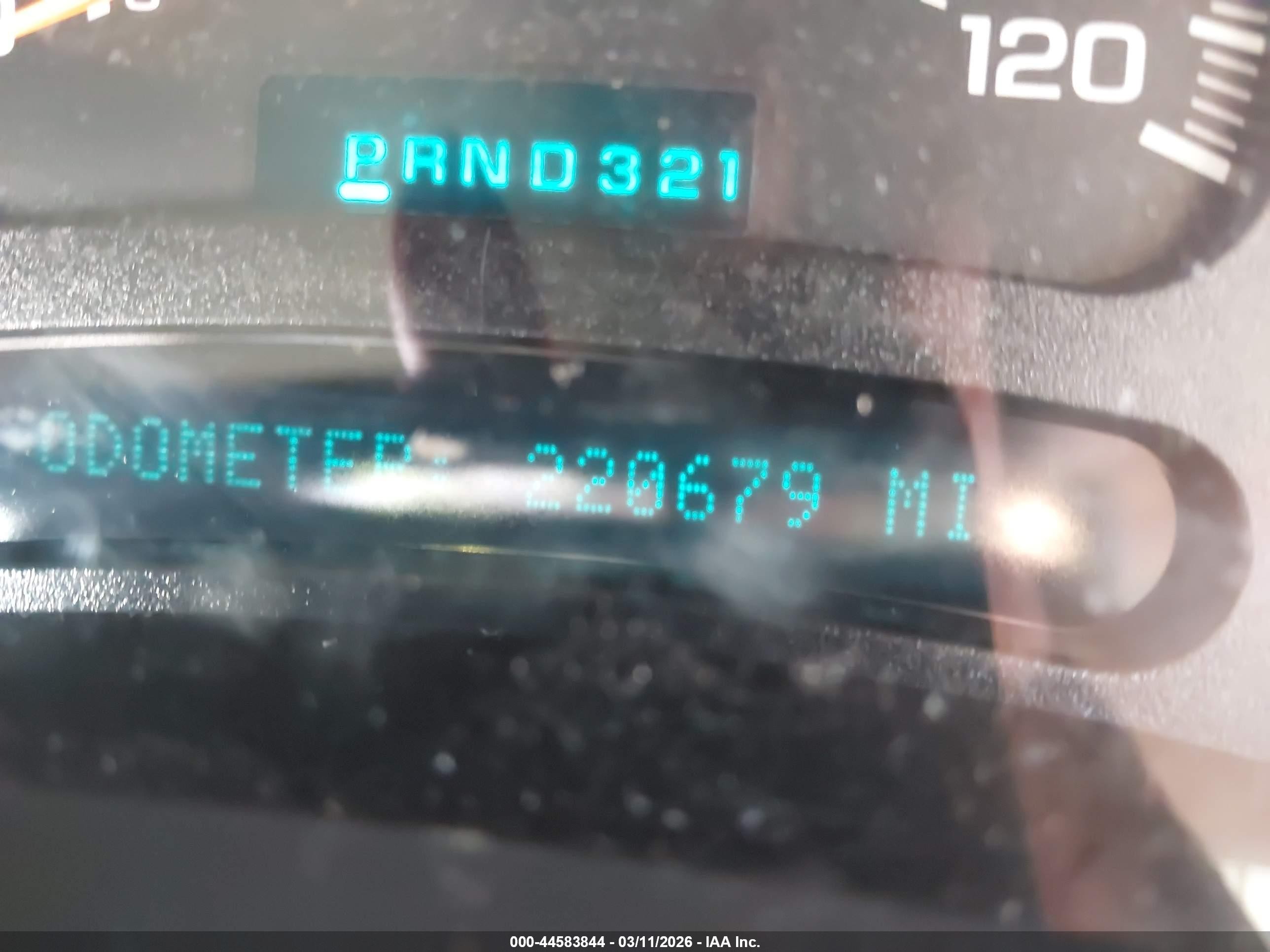 2005 Chevrolet Suburban 1500 Z71 Серый vin: 3GNEC16Z45G183759