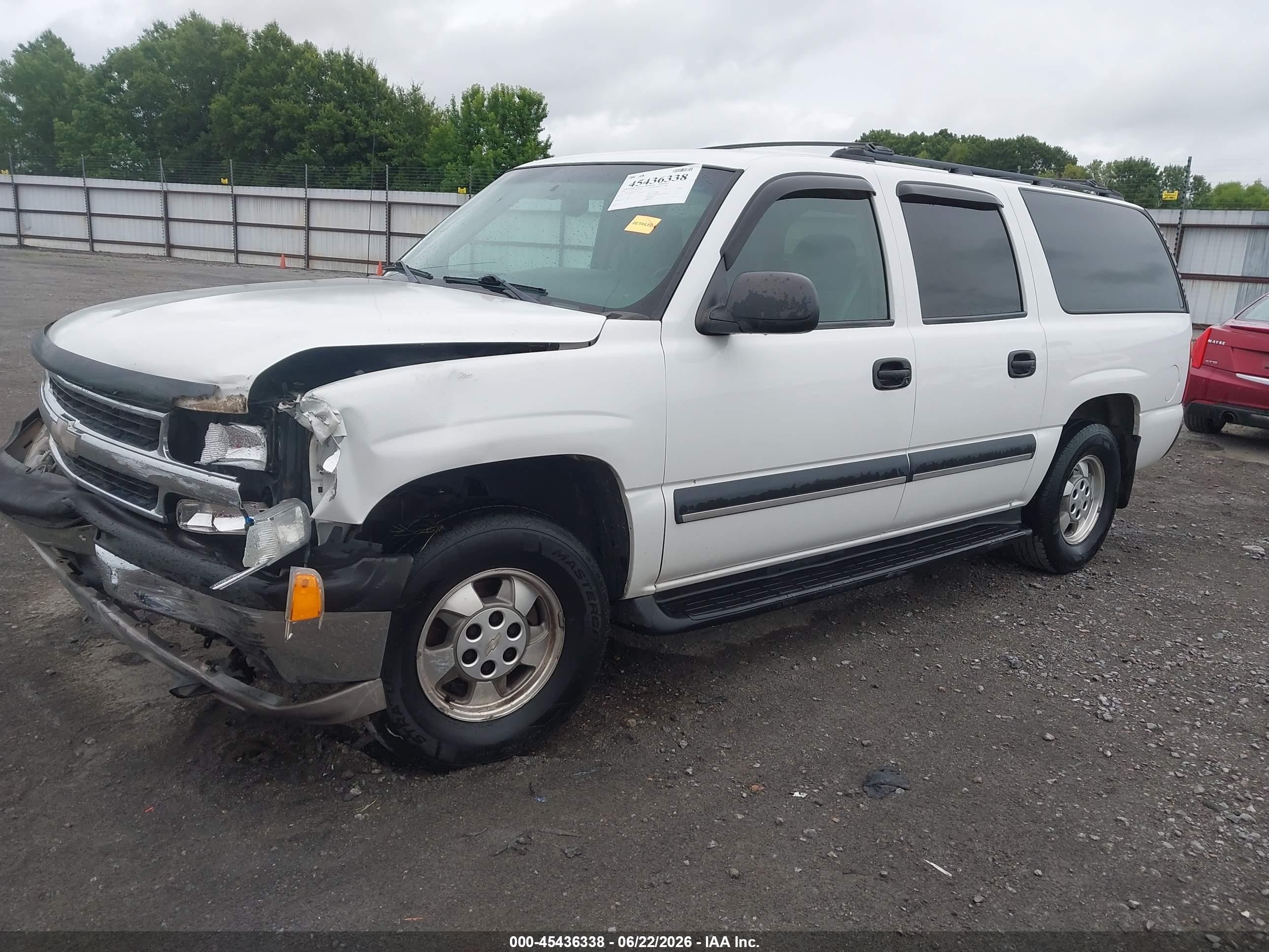 2003 Chevrolet Suburban 1500 Ls White vin: 3GNEC16Z53G347985