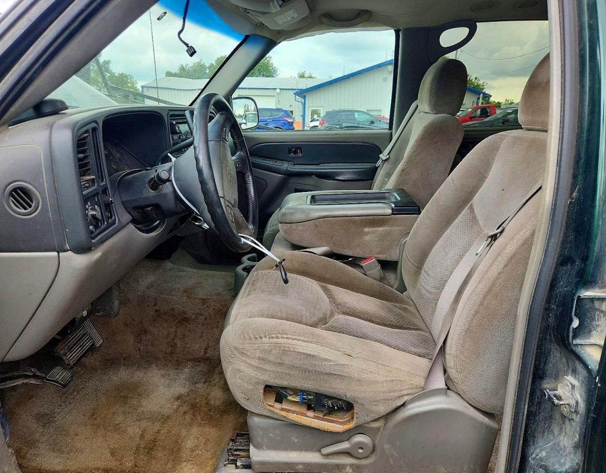 2003 Chevrolet Suburban C1500 Green vin: 3GNEC16Z63G215415
