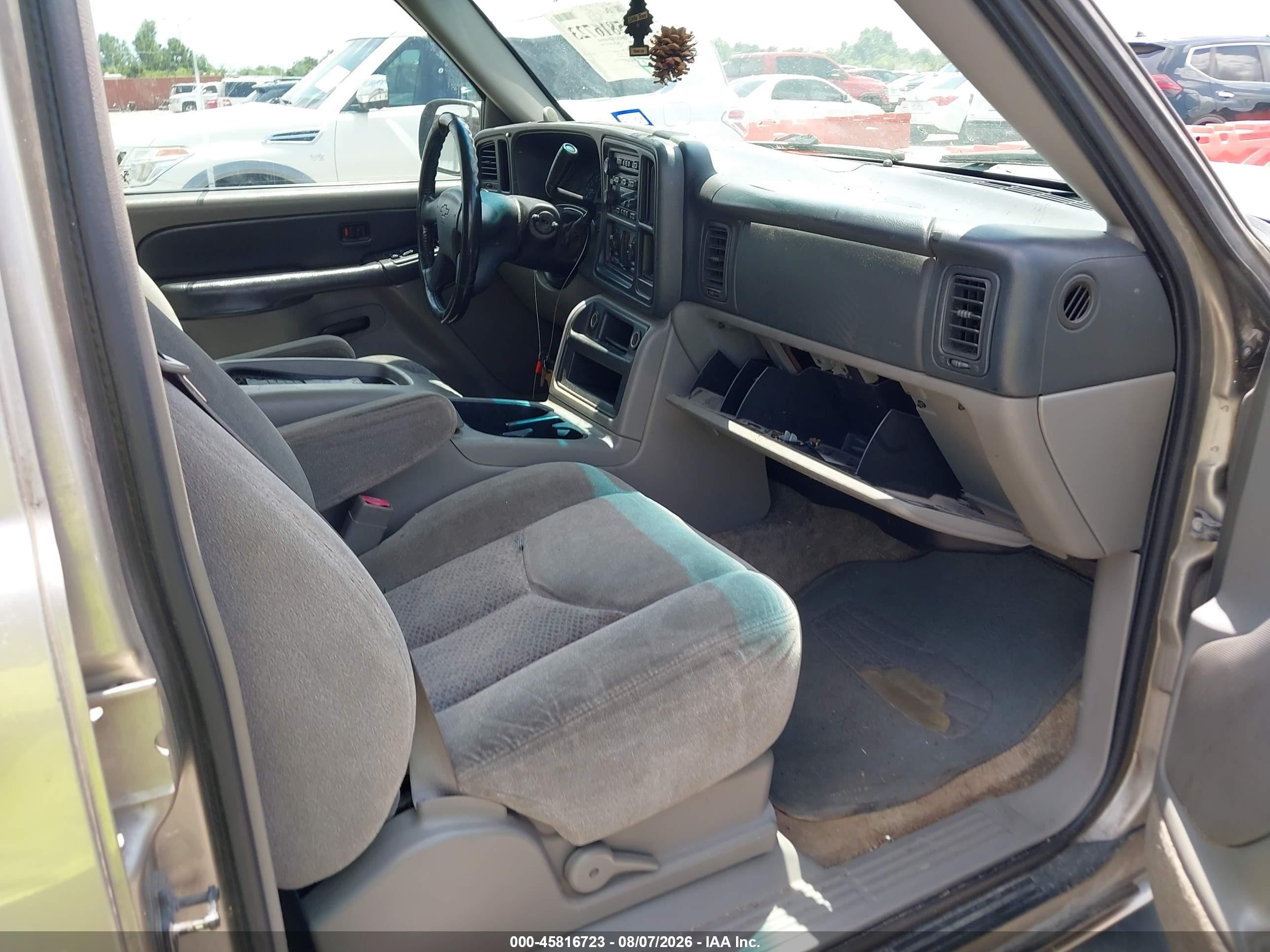 2003 Chevrolet Suburban 1500 Ls Beige vin: 3GNEC16Z63G315255