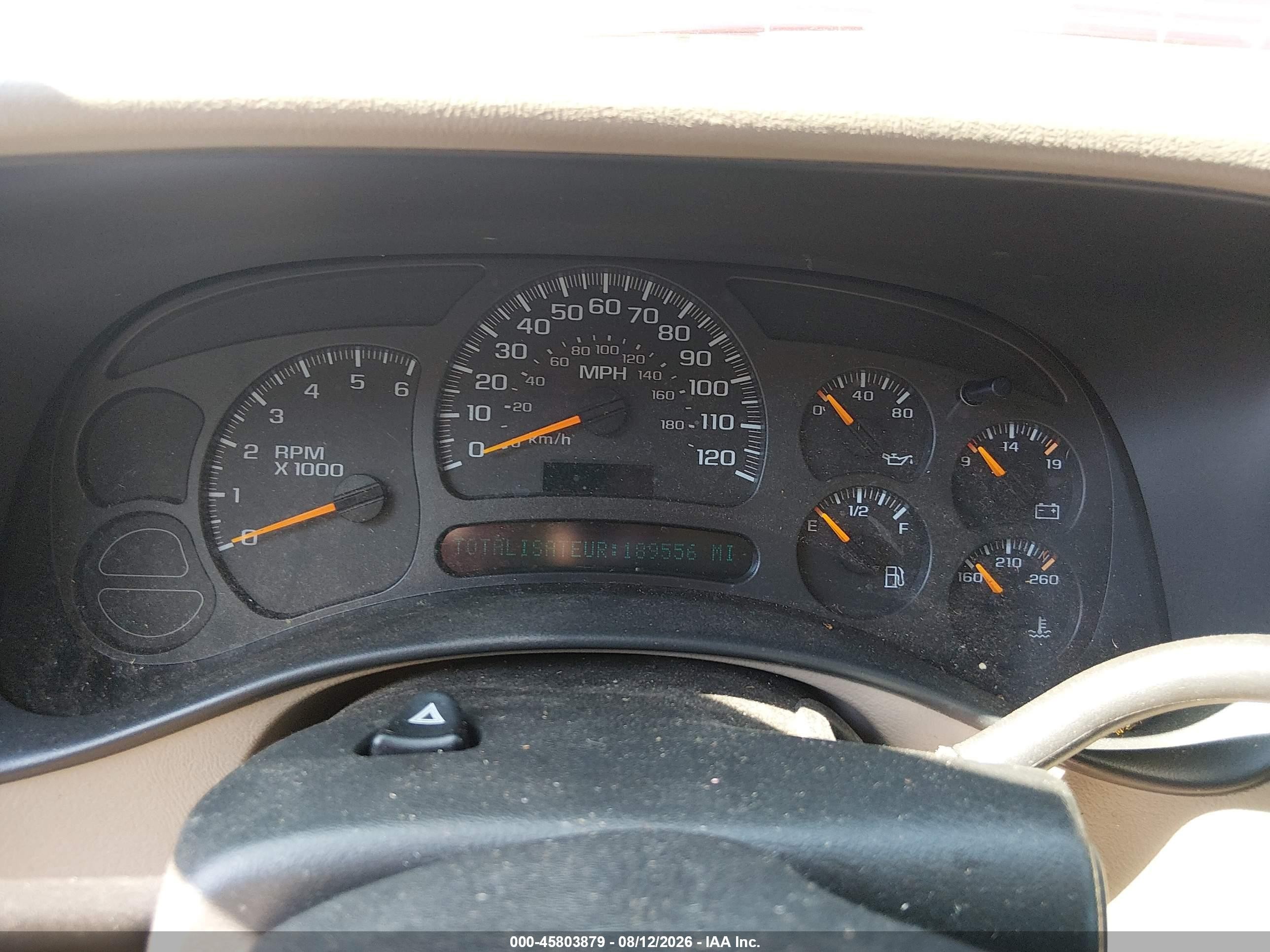 2004 Chevrolet Suburban 1500 Lt Red vin: 3GNEC16Z64G282789