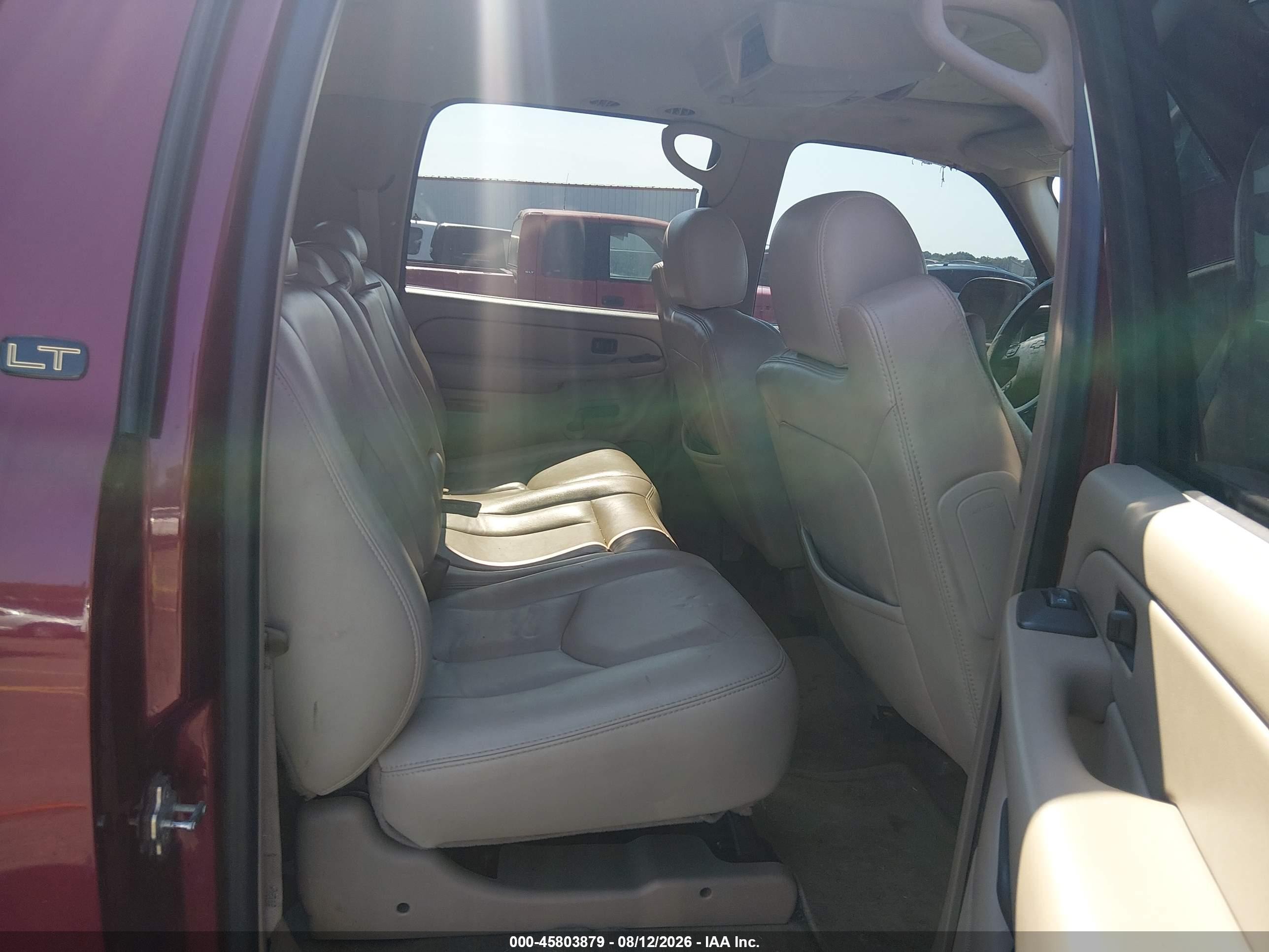 2004 Chevrolet Suburban 1500 Lt Red vin: 3GNEC16Z64G282789