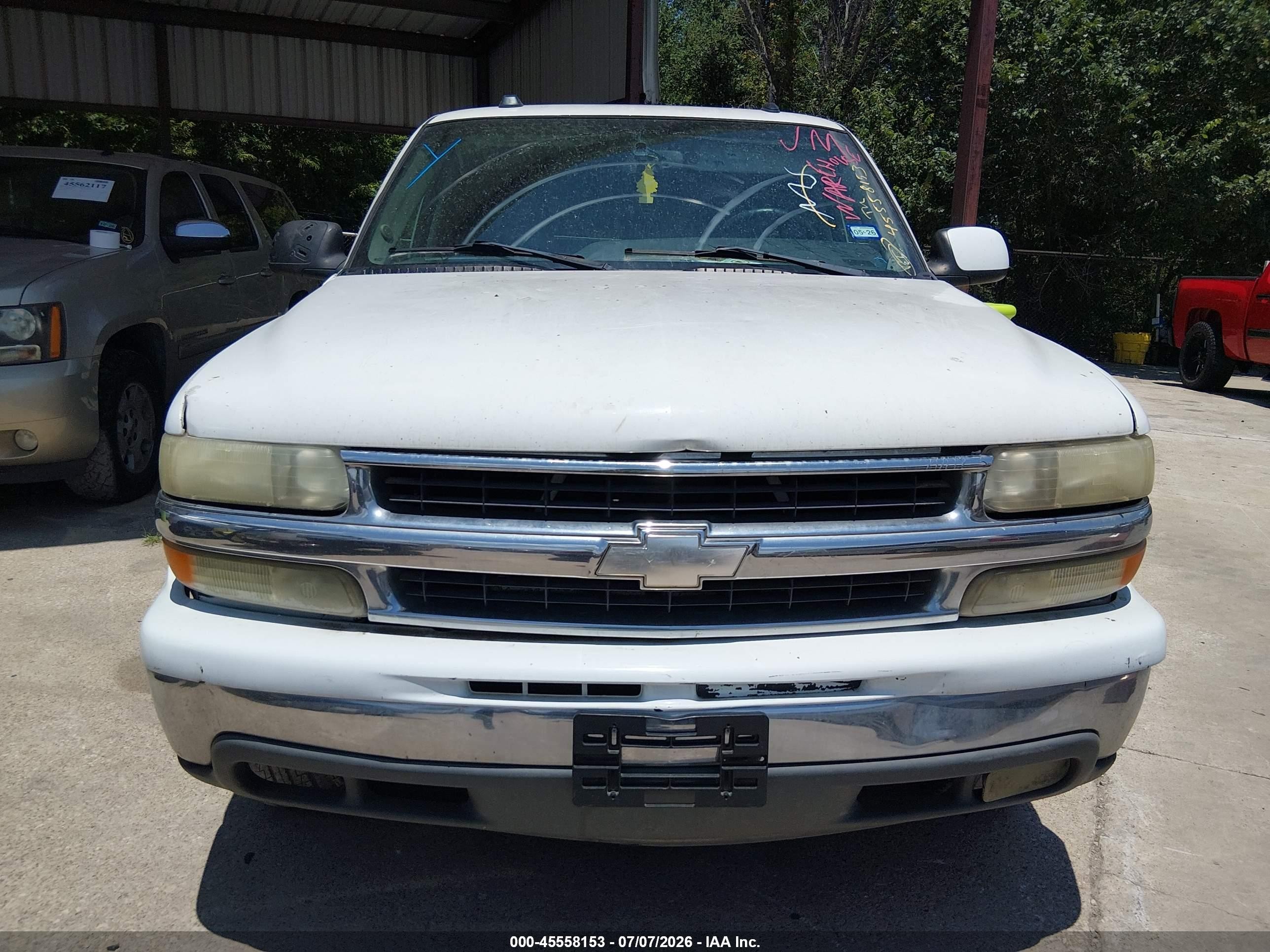 2004 Chevrolet Suburban 1500 Lt White vin: 3GNEC16Z64G292965