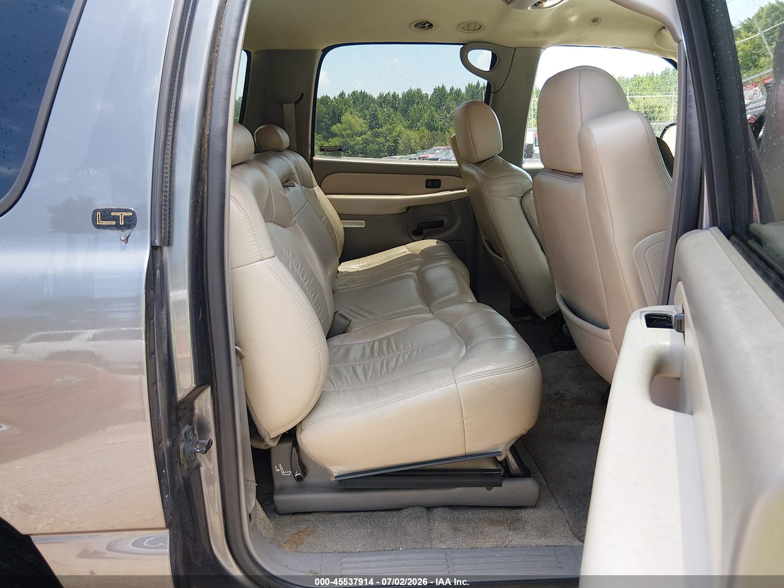 2002 Chevrolet Suburban 1500 Lt Gray vin: 3GNEC16Z72G210366