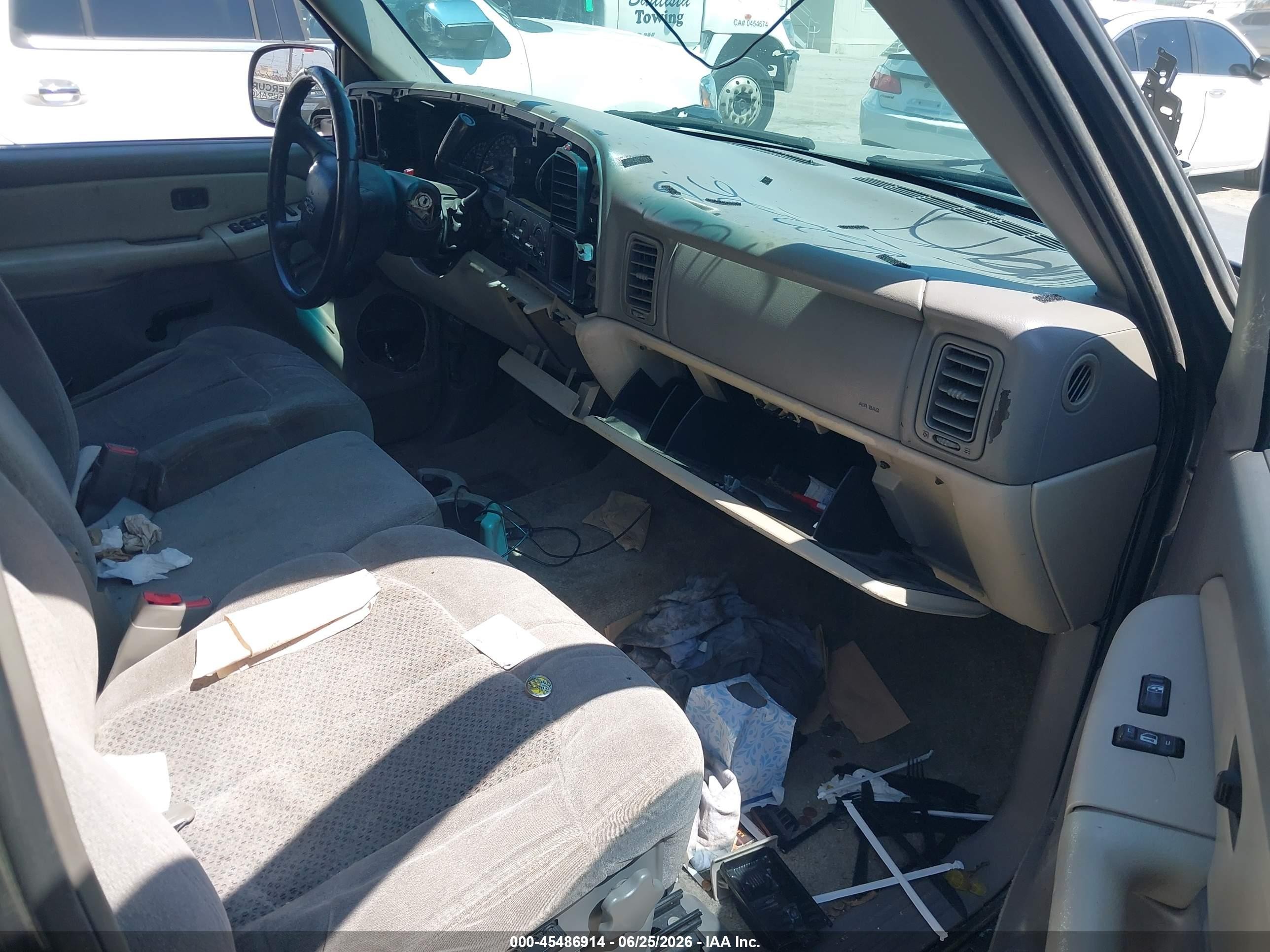 2002 Chevrolet Suburban 1500 Ls Beige vin: 3GNEC16Z72G266436