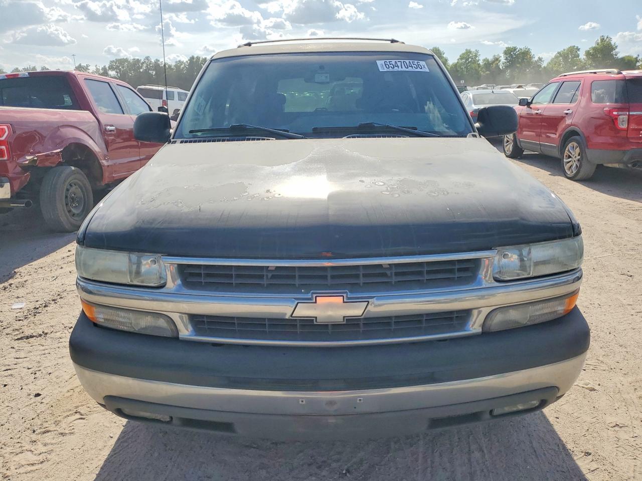 2002 Chevrolet Suburban C1500 Черный vin: 3GNEC16Z72G323492