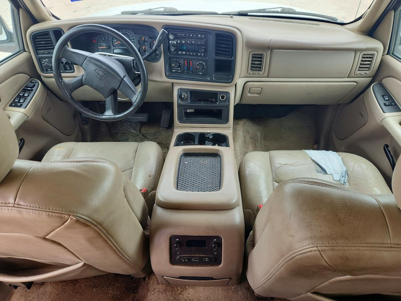 2003 Chevrolet Suburban C1500 White vin: 3GNEC16Z73G208053
