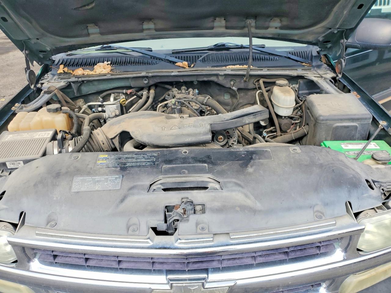 2004 Chevrolet Suburban C1500 Green vin: 3GNEC16Z84G259918