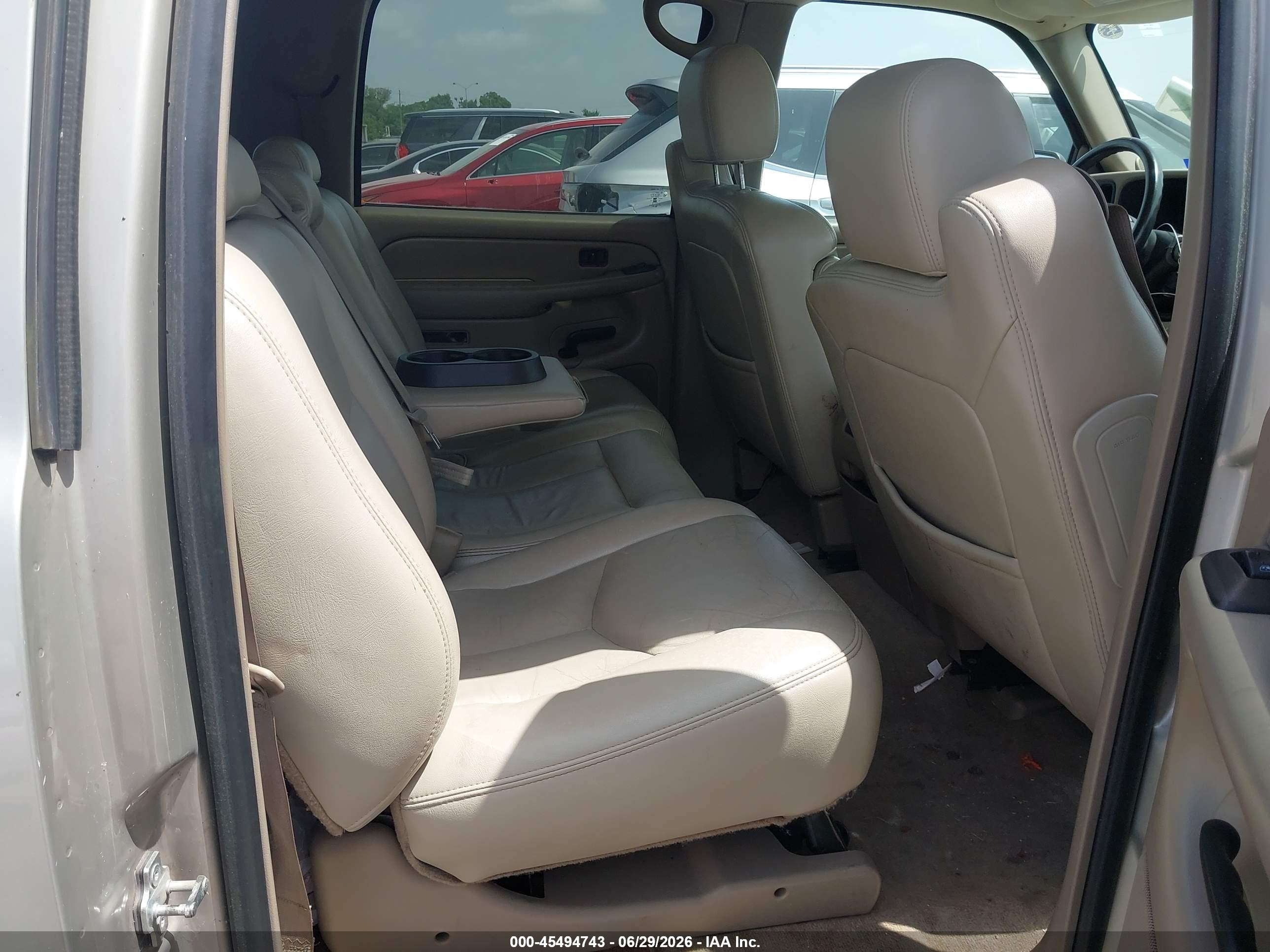 2004 Chevrolet Suburban 1500 Ls Beige vin: 3GNEC16Z84G279358