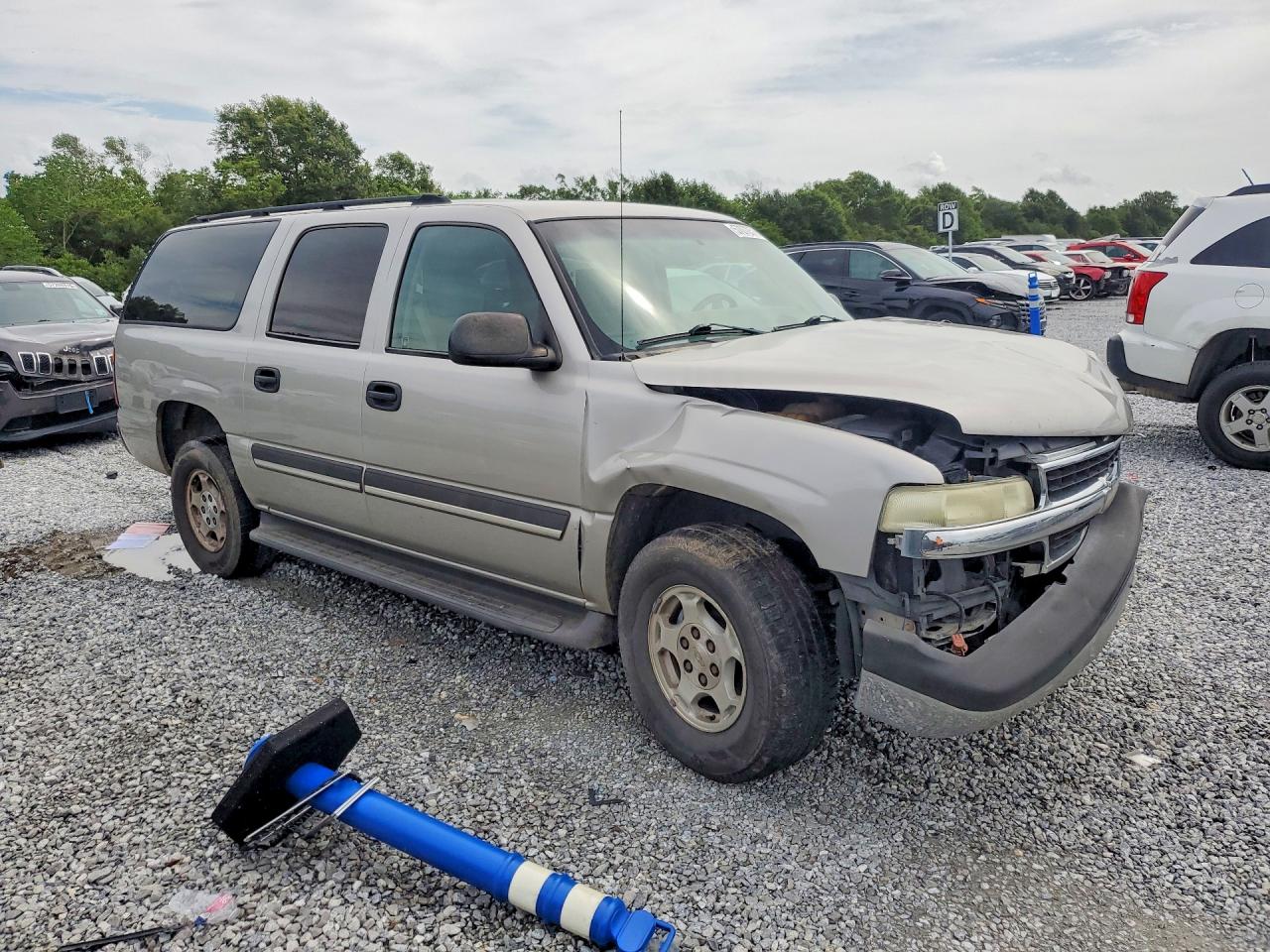 2004 Chevrolet Suburban C1500 Silver vin: 3GNEC16Z84G294989