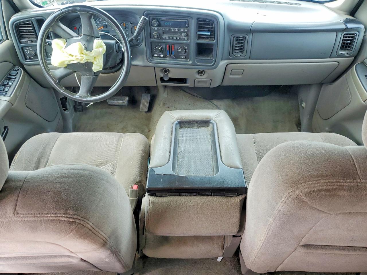 2004 Chevrolet Suburban C1500 Silver vin: 3GNEC16Z84G294989