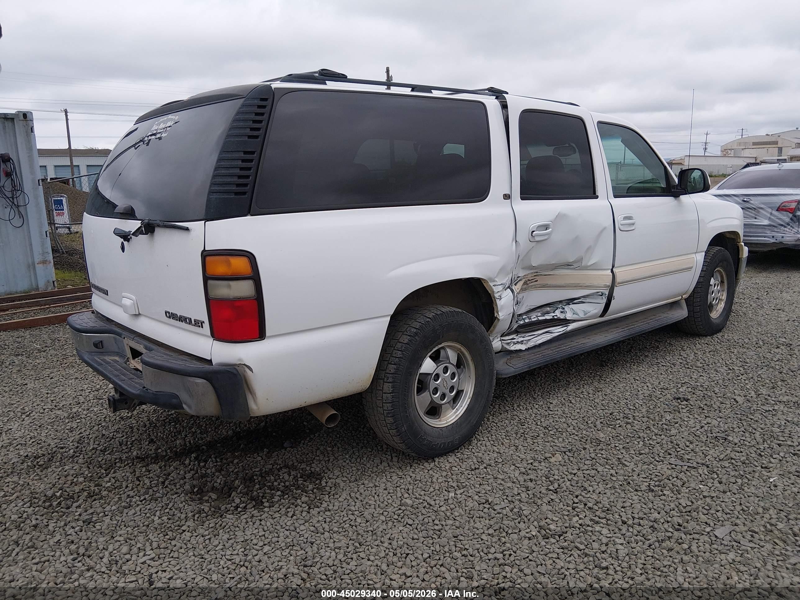 2005 Chevrolet Suburban 1500 Lt Белый vin: 3GNEC16Z85G279975