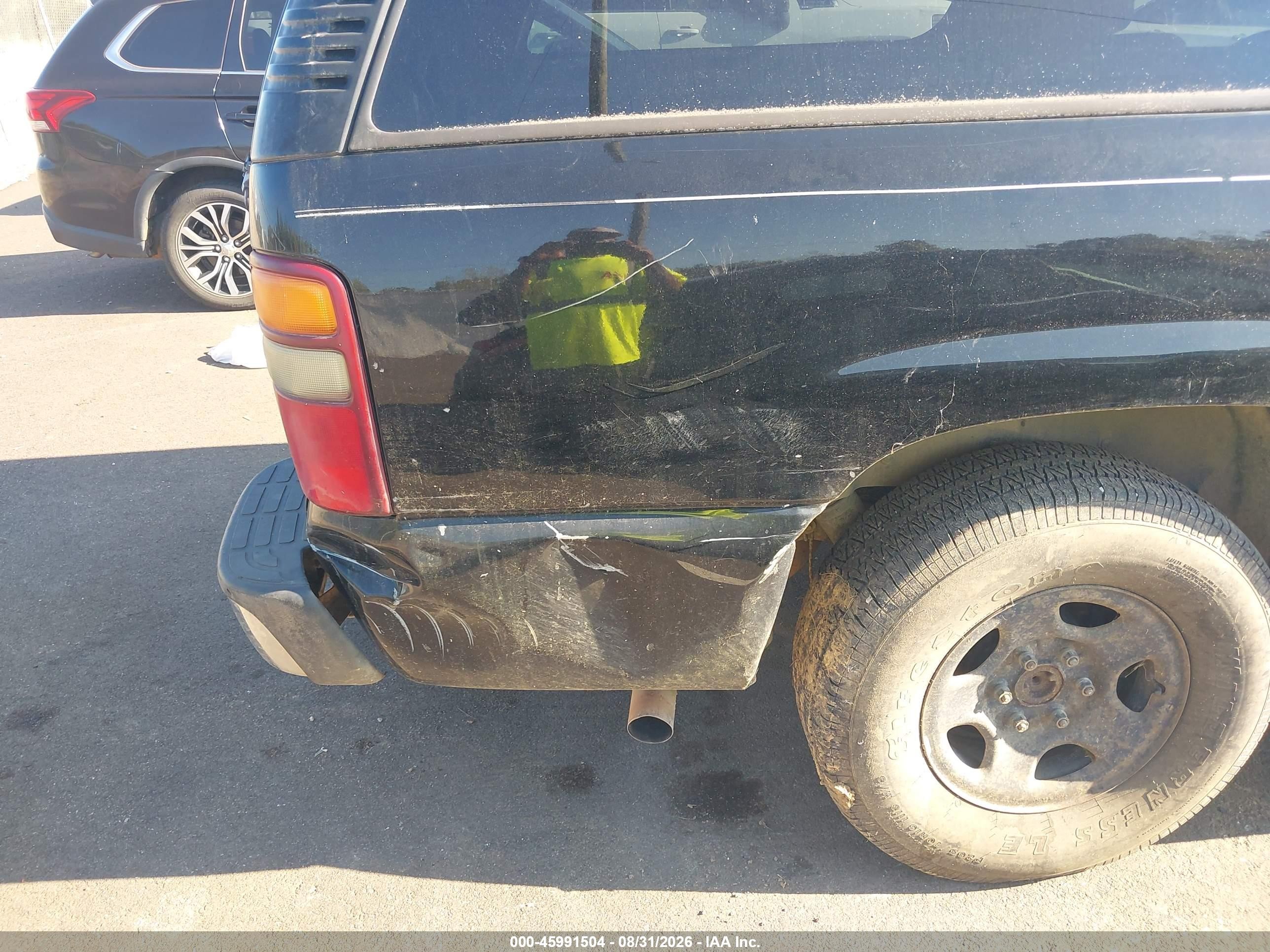 2003 Chevrolet Suburban 1500 Lt Черный vin: 3GNEC16Z93G169868