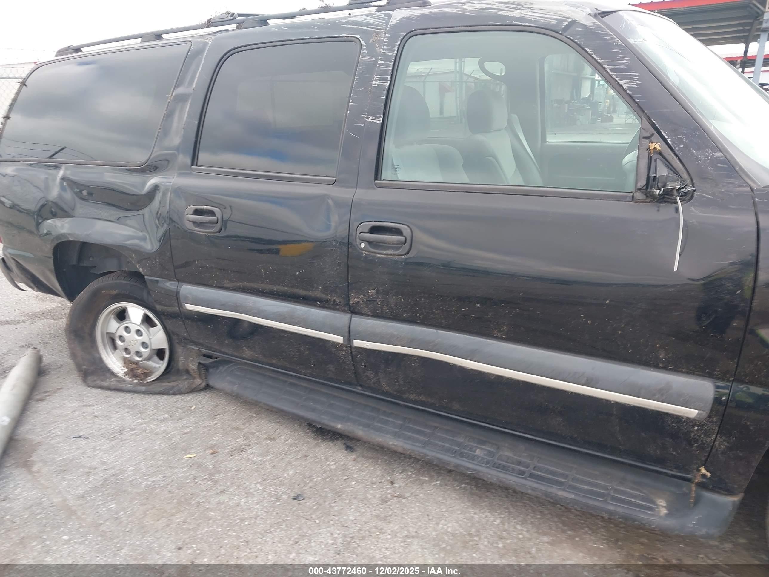 2003 Chevrolet Suburban 1500 Ls Black vin: 3GNEC16Z93G191580