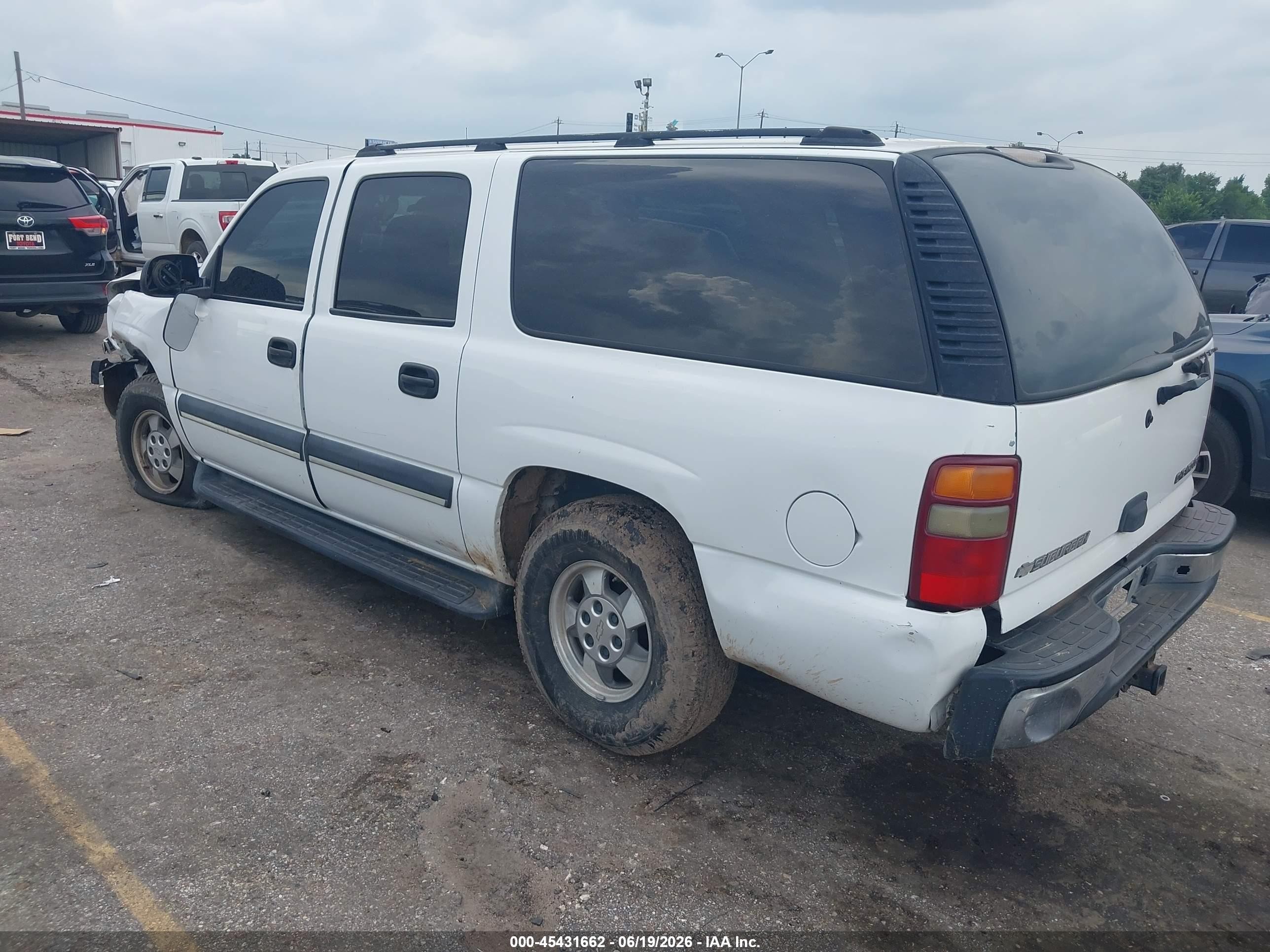 2003 Chevrolet Suburban 1500 Ls Белый vin: 3GNEC16Z93G209821