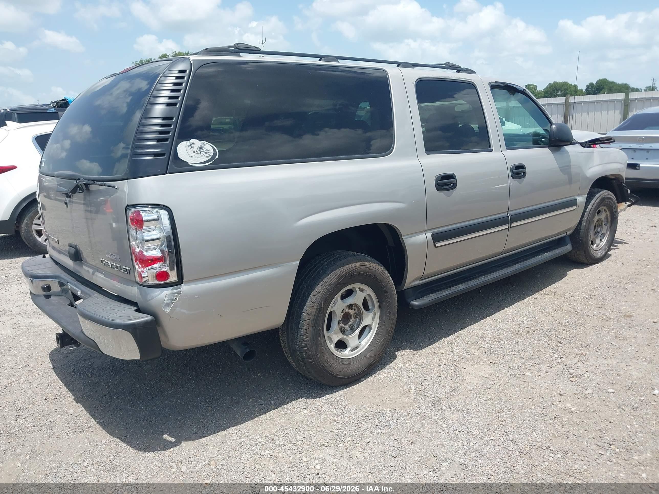 2005 Chevrolet Suburban 1500 Ls Tan vin: 3GNEC16Z95G189542