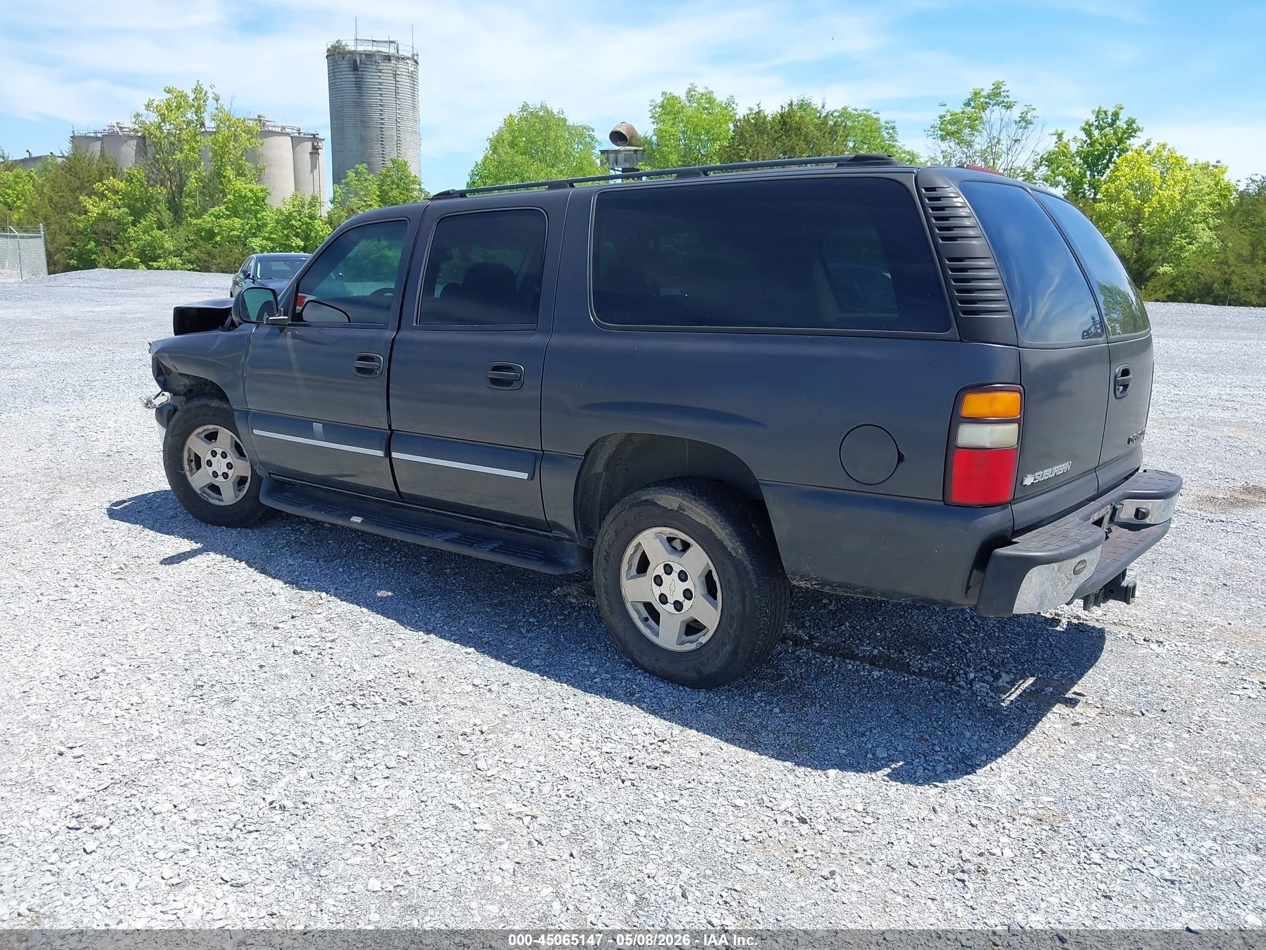 2004 Chevrolet Suburban 1500 Ls Black vin: 3GNEC16ZX4G112614