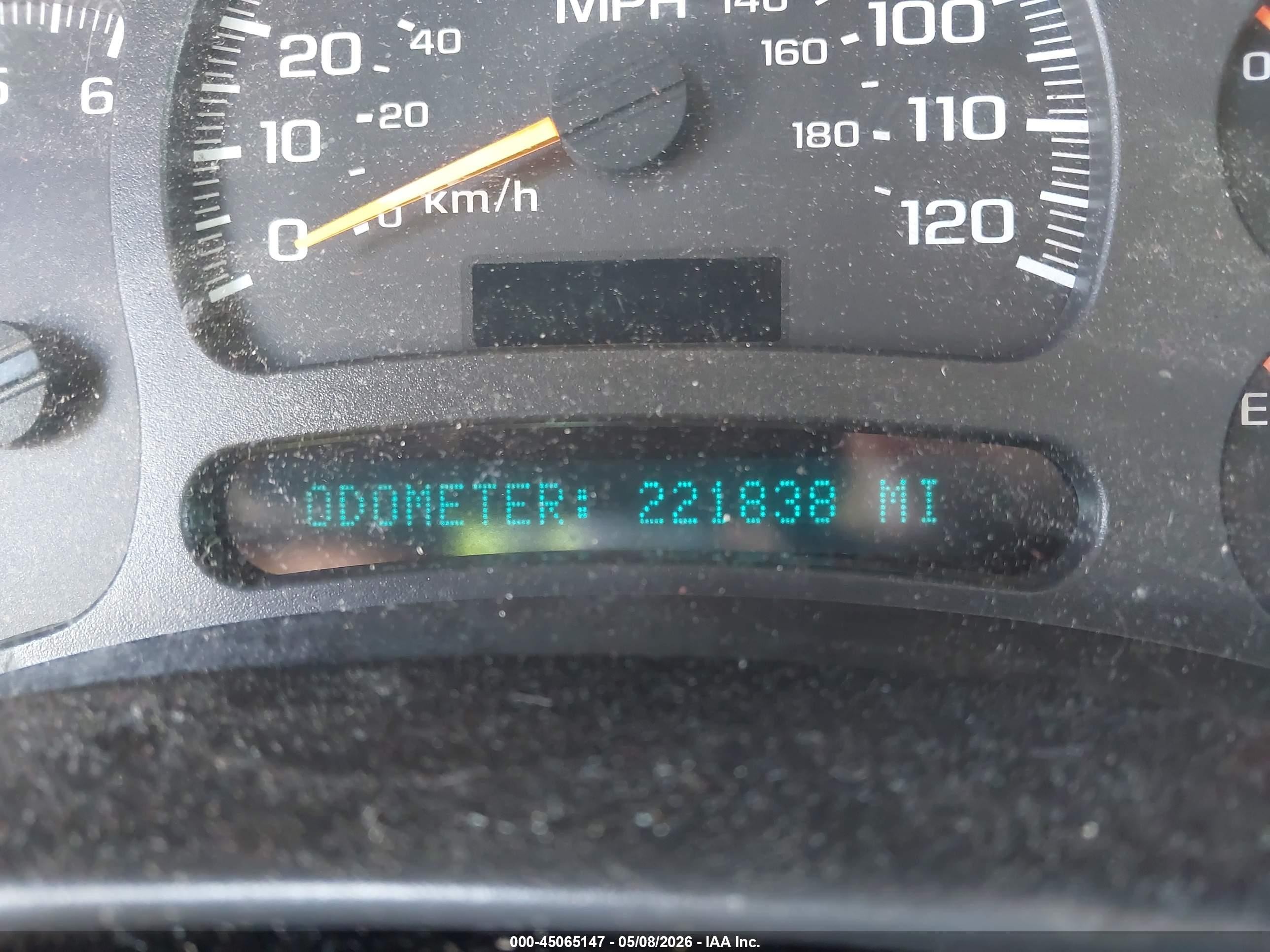 2004 Chevrolet Suburban 1500 Ls Black vin: 3GNEC16ZX4G112614