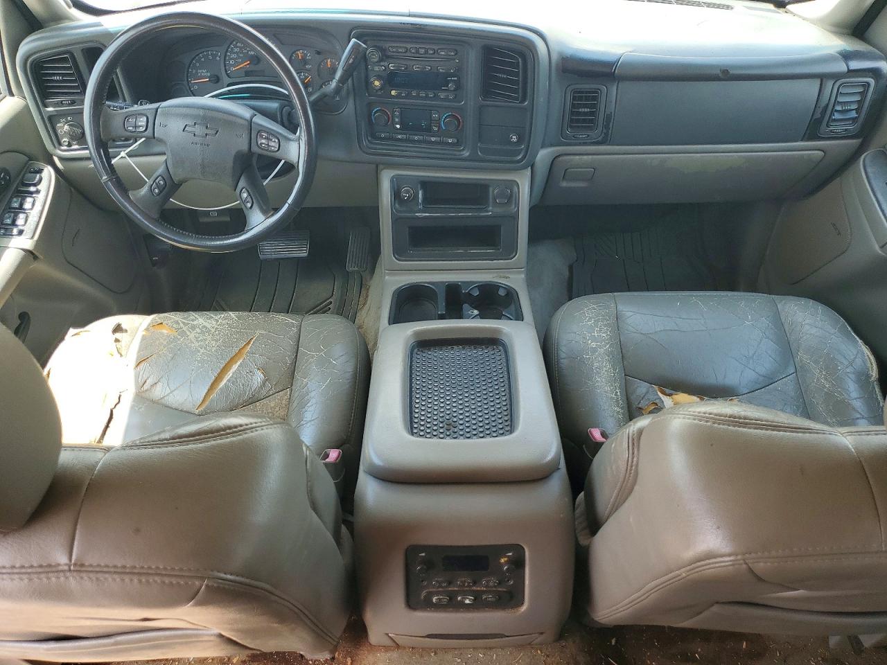 2004 Chevrolet Suburban C1500 Tan vin: 3GNEC16ZX4G150652