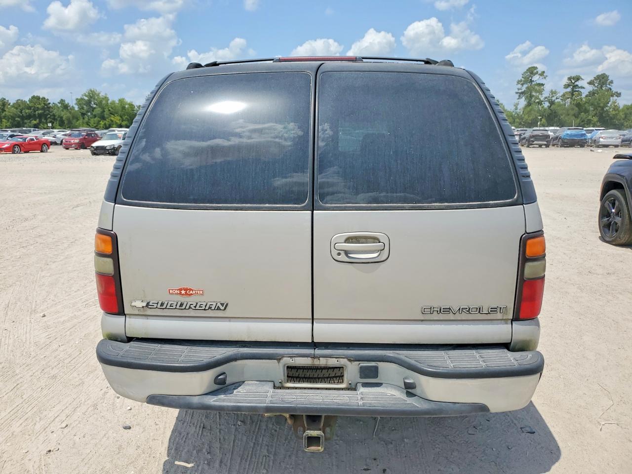 2004 Chevrolet Suburban C1500 Tan vin: 3GNEC16ZX4G150652