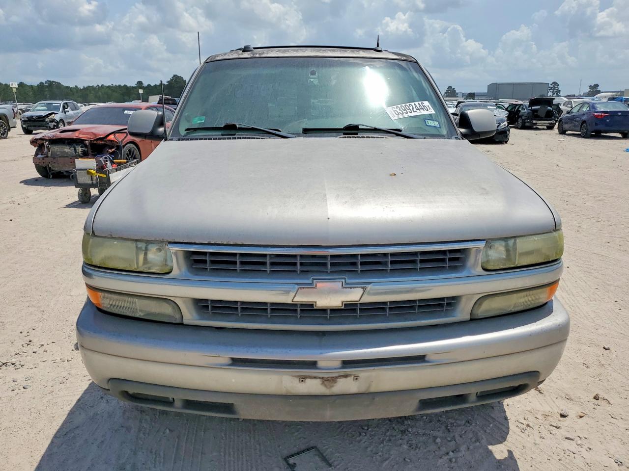 2004 Chevrolet Suburban C1500 Tan vin: 3GNEC16ZX4G150652