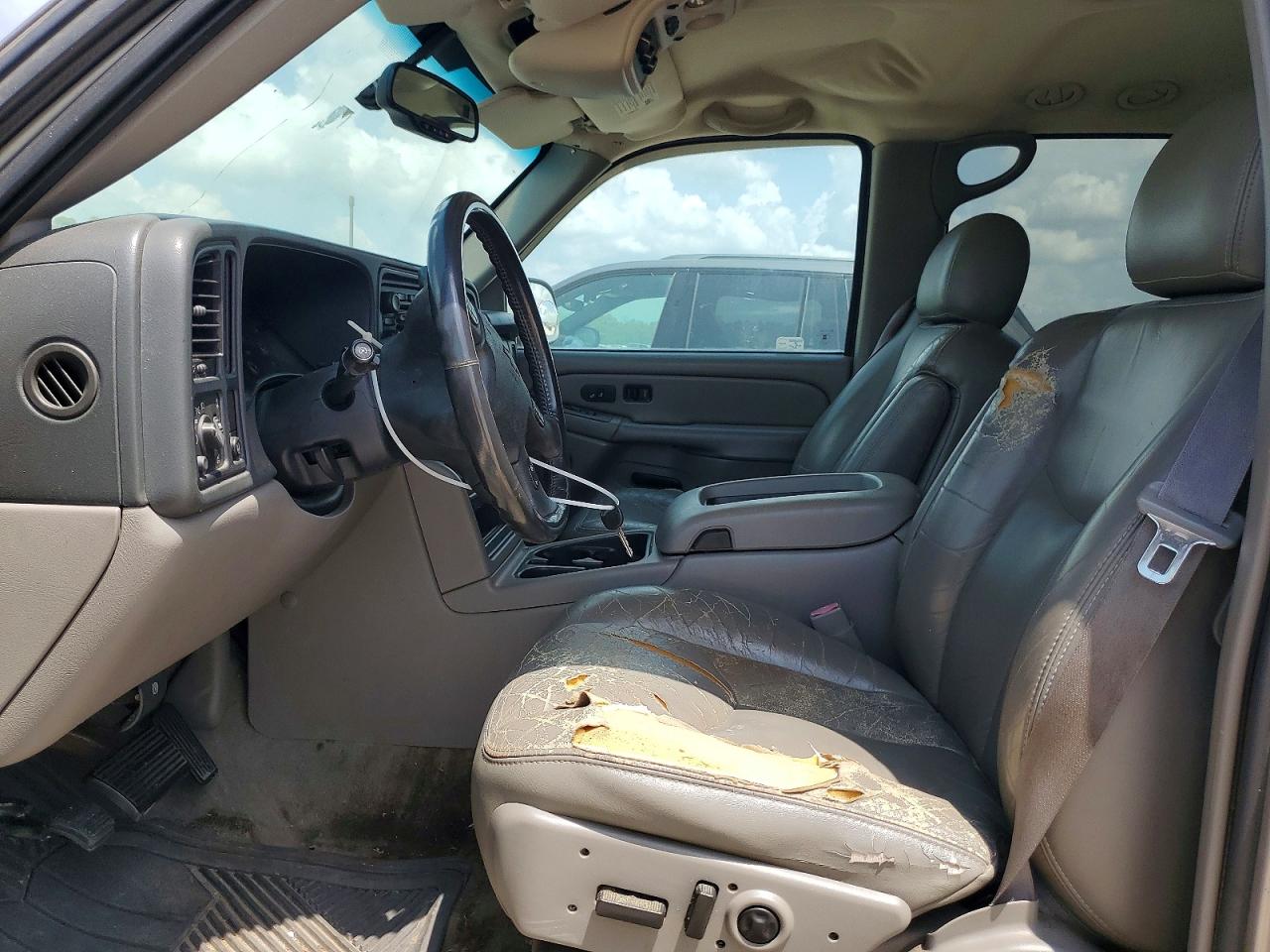 2004 Chevrolet Suburban C1500 Tan vin: 3GNEC16ZX4G150652