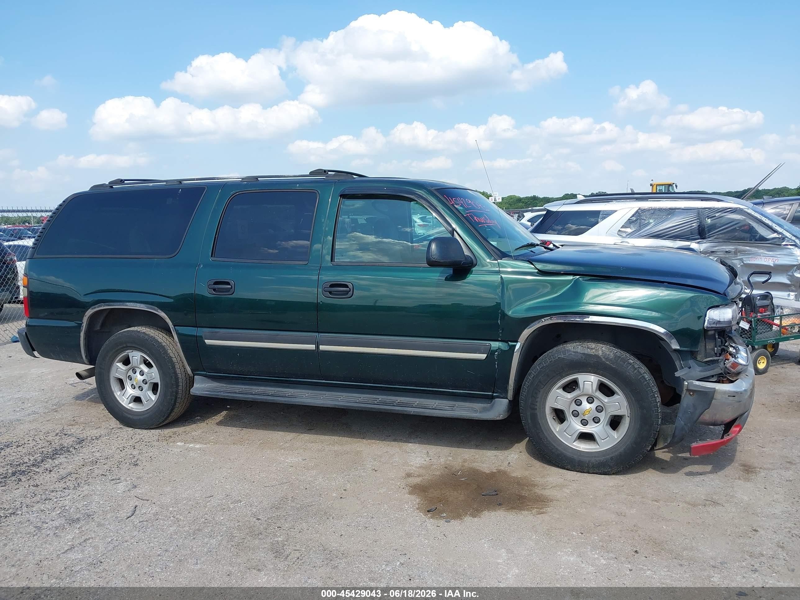 2004 Chevrolet Suburban 1500 Ls Green vin: 3GNEC16ZX4G320279